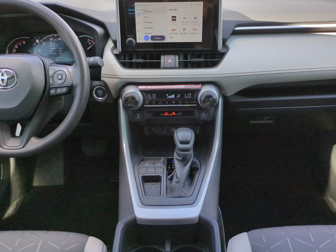 Thumbnail: 2025 Toyota RAV4 - 18
