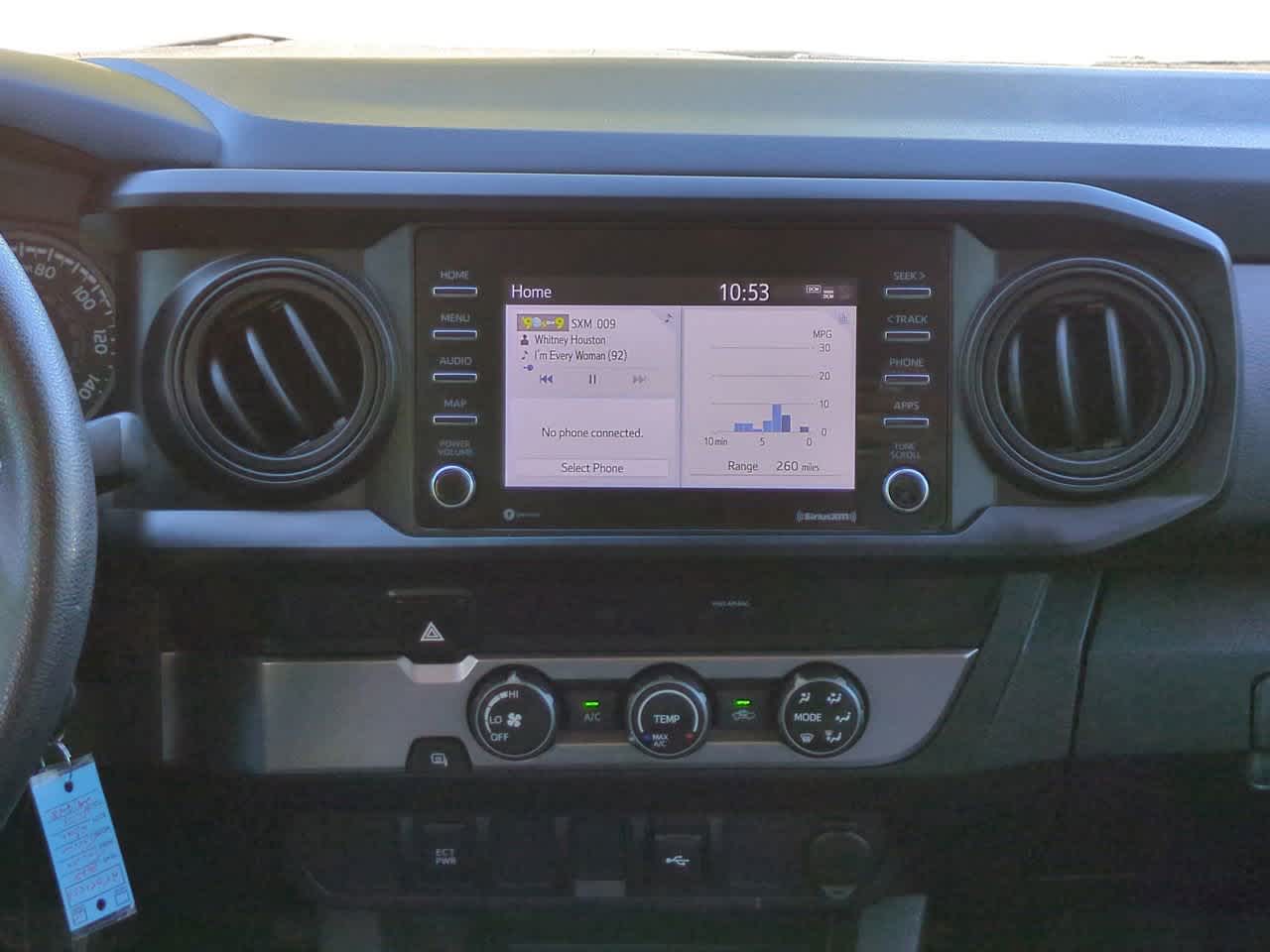 Thumbnail: 2022 Toyota Tacoma - 17