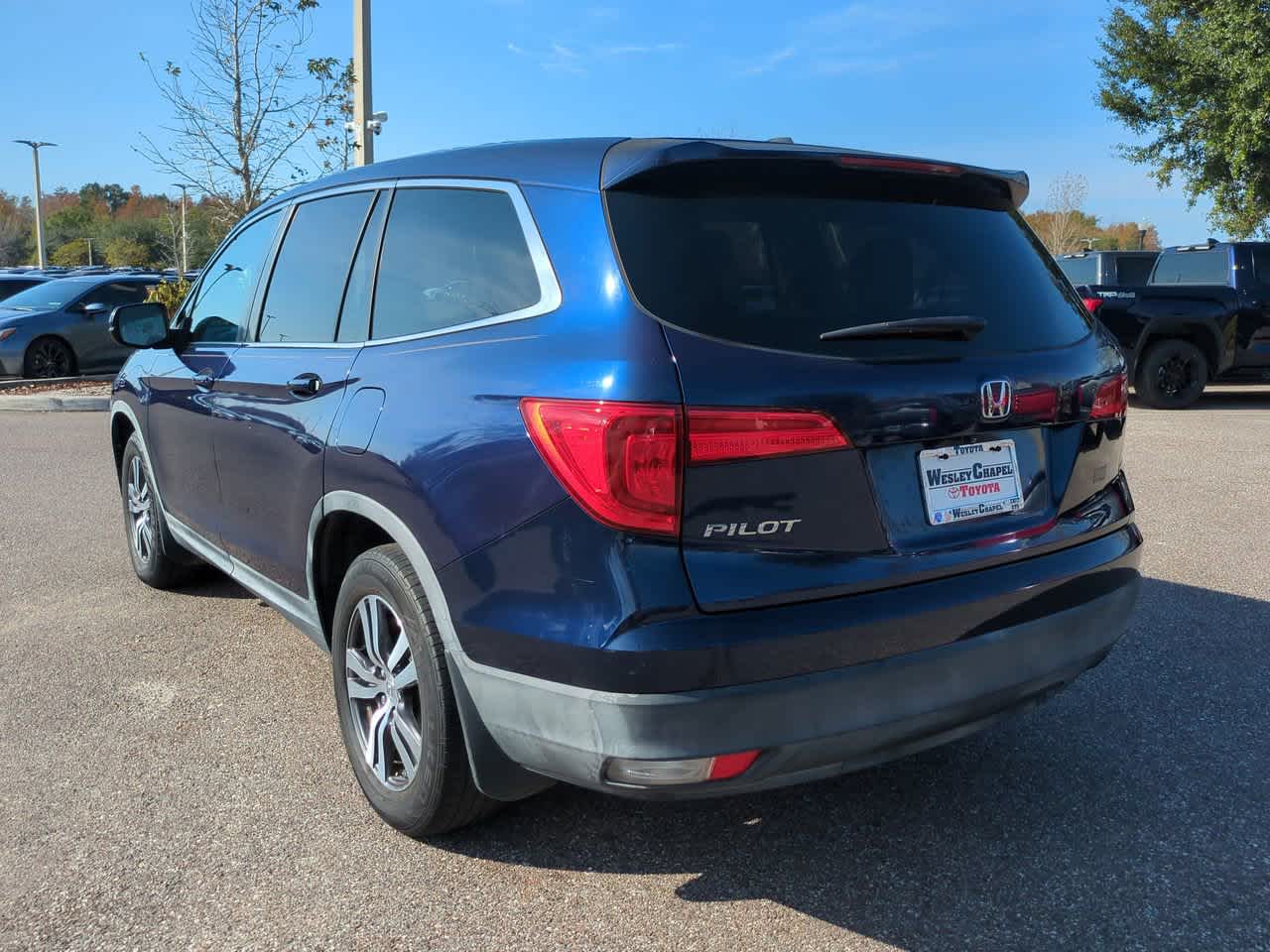 Thumbnail: 2016 Honda Pilot - 4