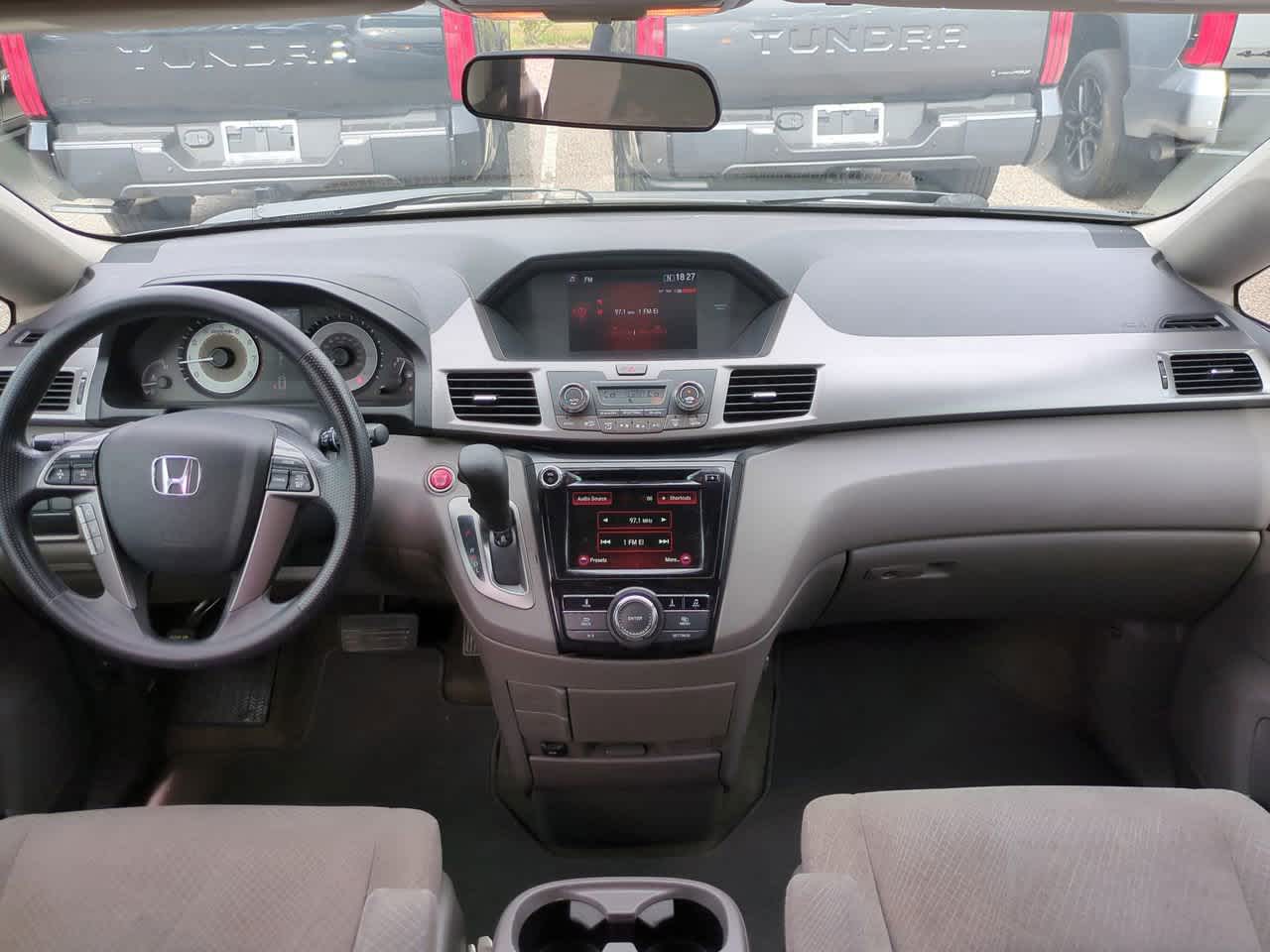 Thumbnail: 2015 Honda Odyssey - 15