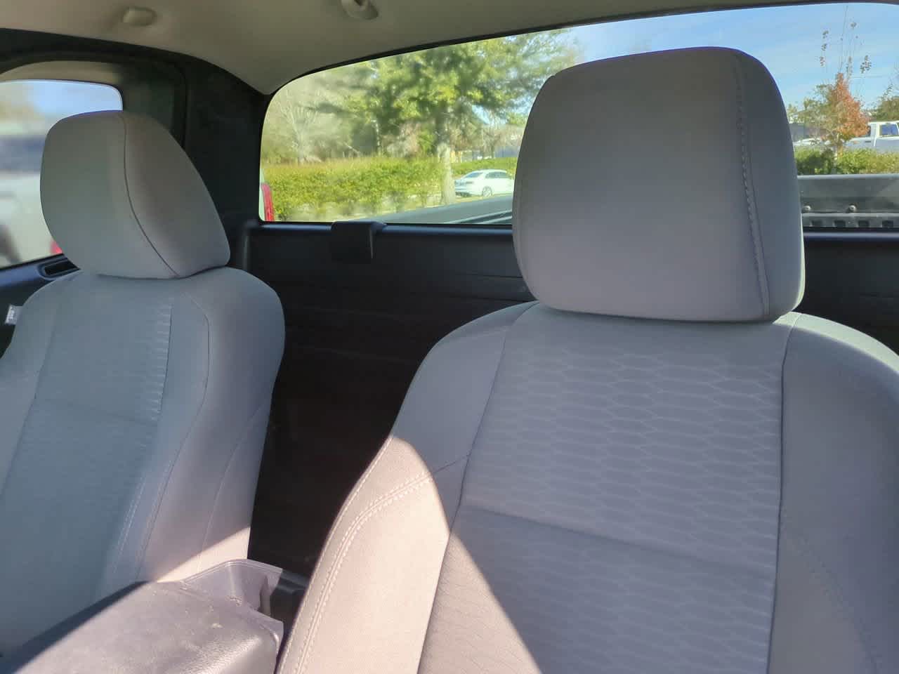 Thumbnail: 2017 Toyota Tacoma - 8