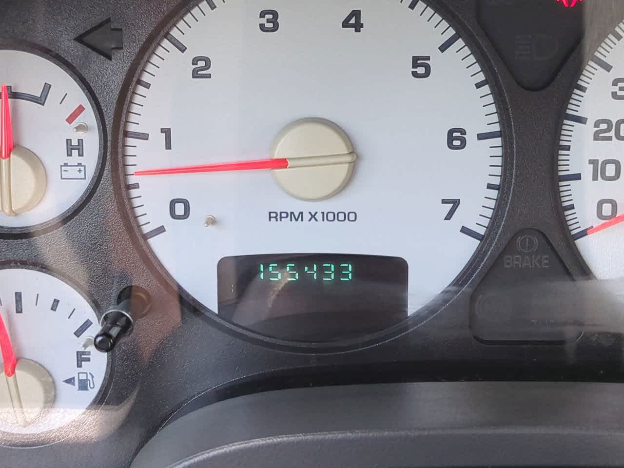 Thumbnail: 2004 Dodge Ram 1500 - 21