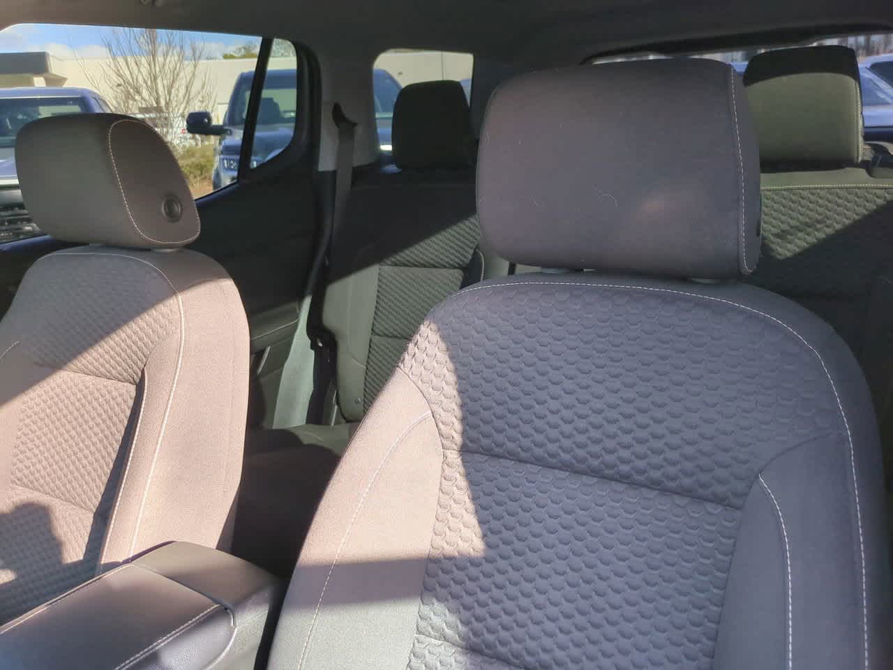 Thumbnail: 2017 GMC Acadia - 8