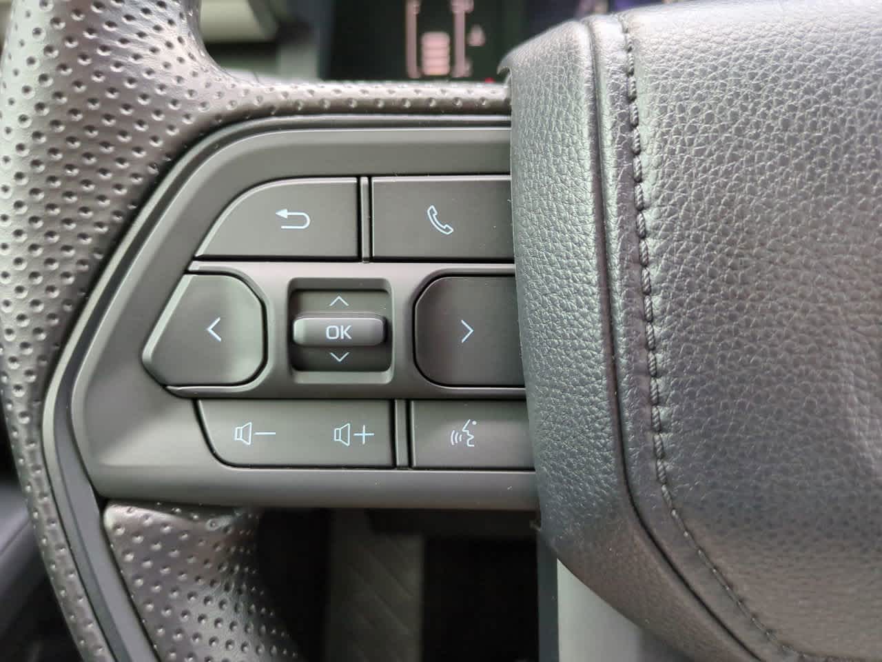 Thumbnail: 2025 Toyota Tacoma - 22