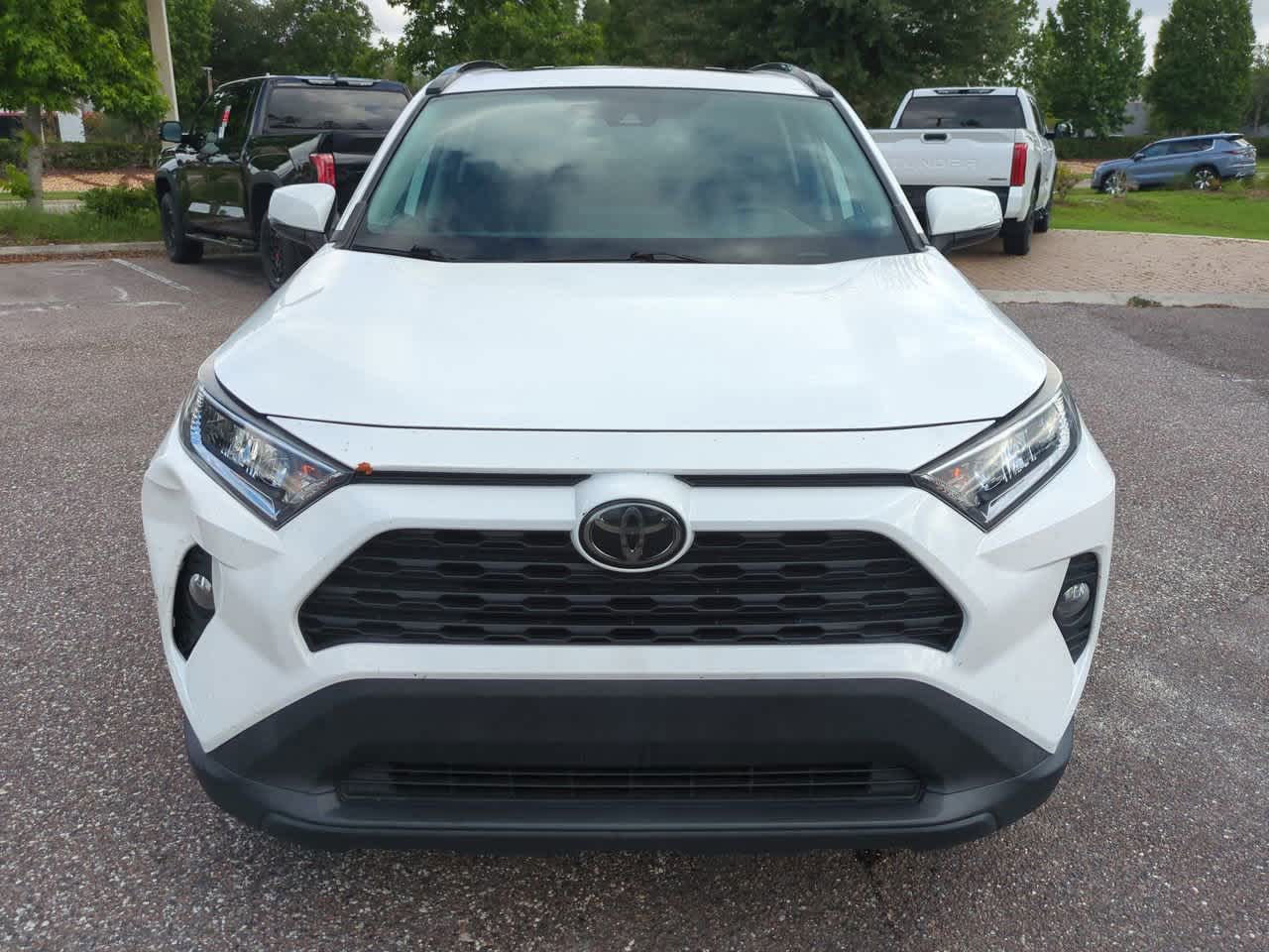 Thumbnail: 2020 Toyota RAV4 - 9