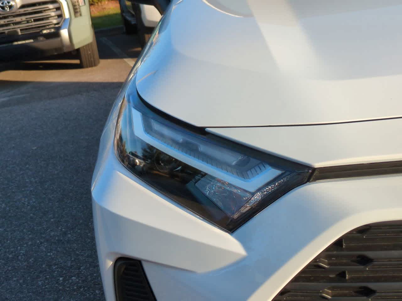 Thumbnail: 2025 Toyota RAV4 - 9