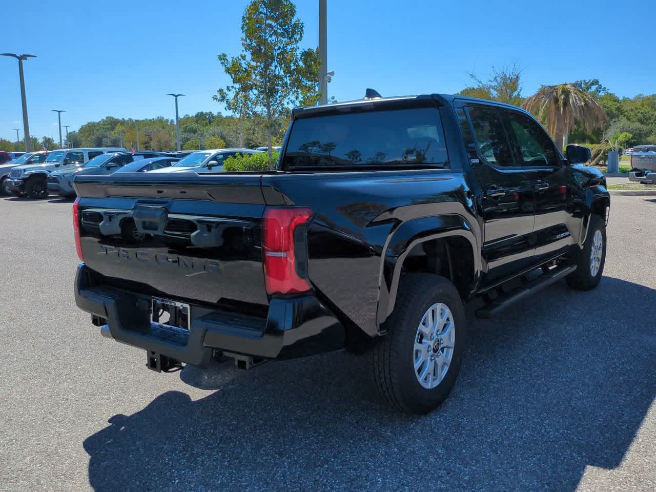 Thumbnail: 2025 Toyota Tacoma - 6