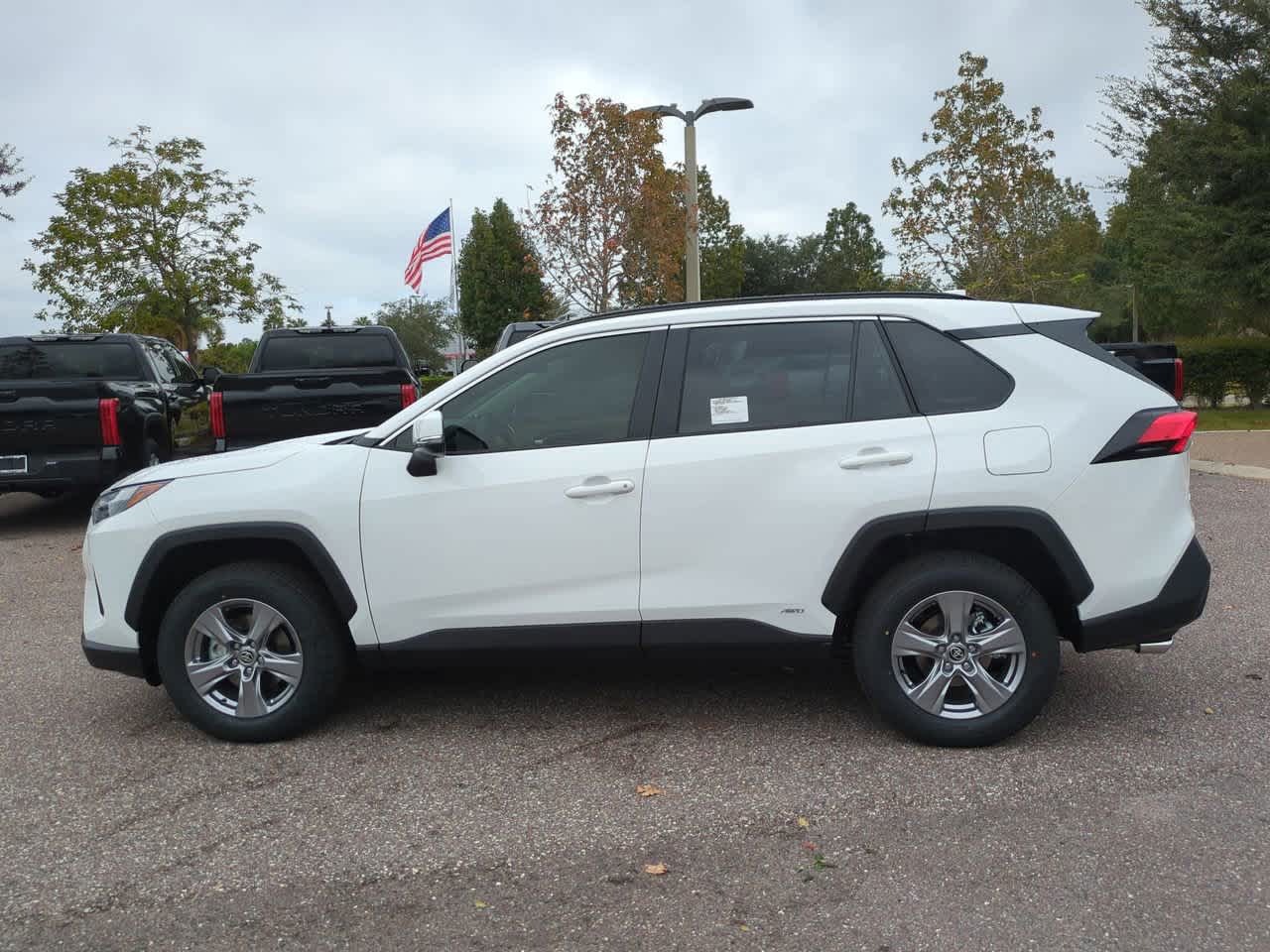 Thumbnail: 2025 Toyota RAV4 - 3