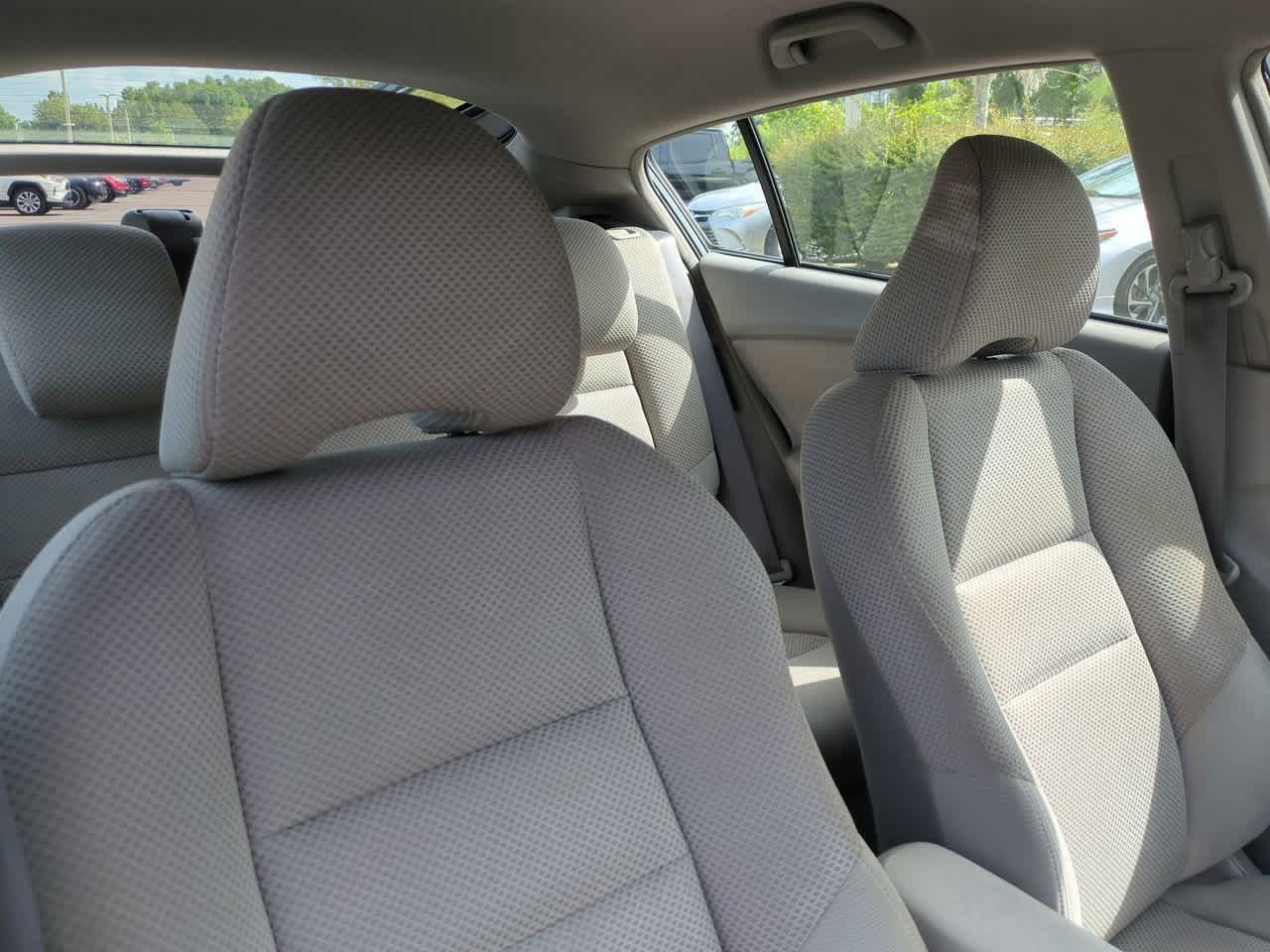 Thumbnail: 2011 Honda Insight - 7
