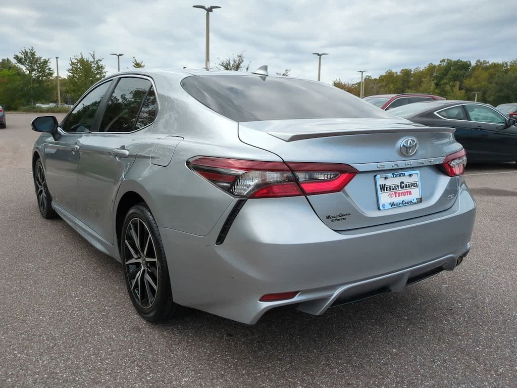Used 2023 Toyota Camry SE Sedan