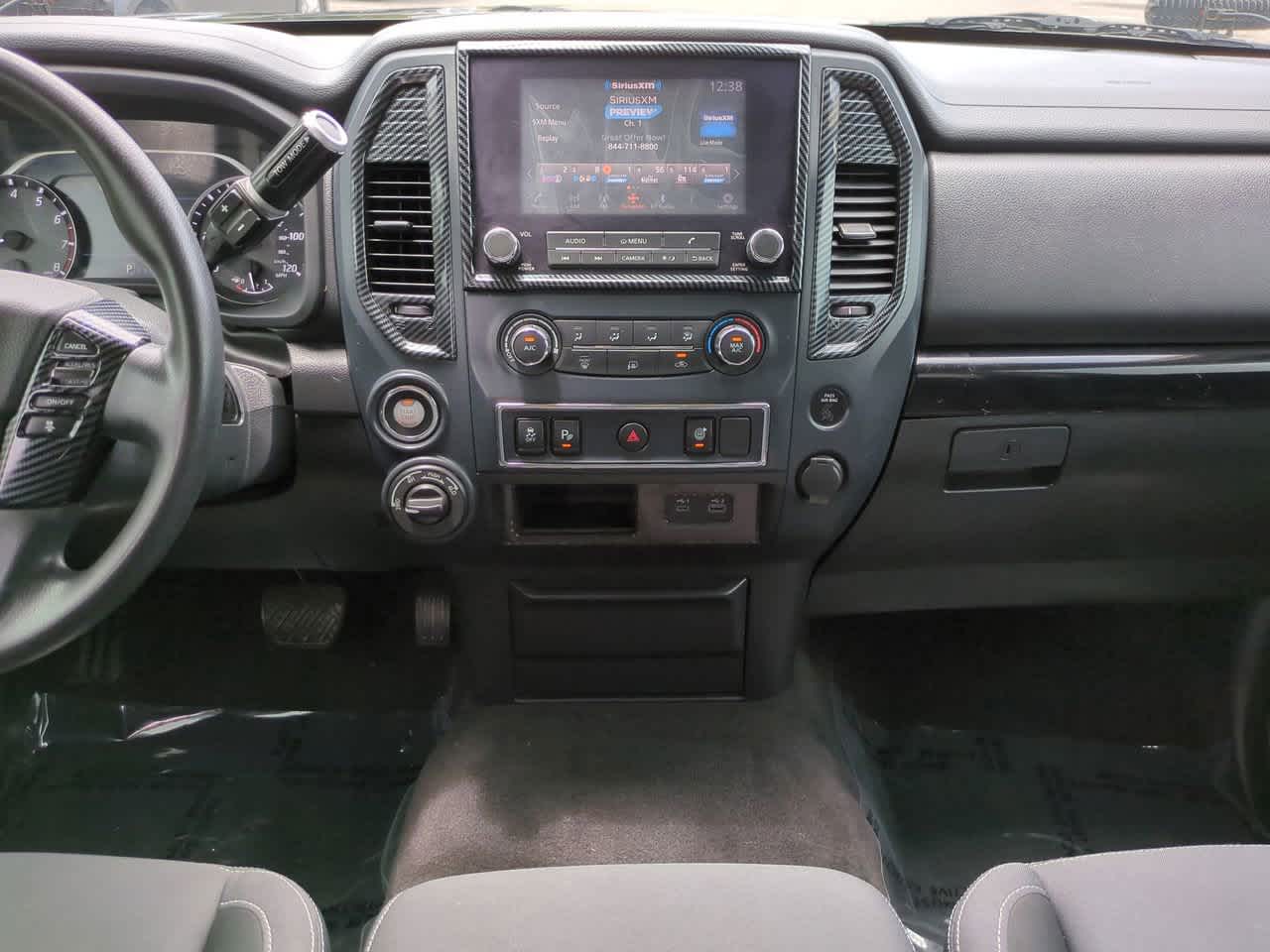 Thumbnail: 2022 Nissan Titan - 17