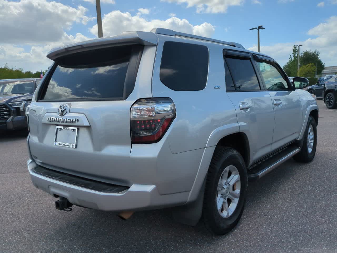 Thumbnail: 2014 Toyota 4Runner - 6
