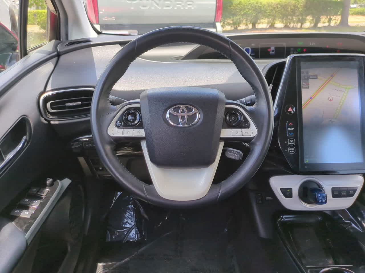 Thumbnail: 2018 Toyota Prius Prime - 15