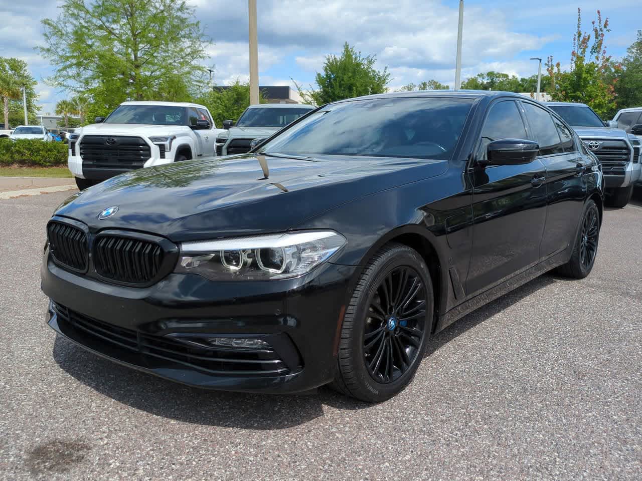 Thumbnail: 2018 BMW 5 Series - 2
