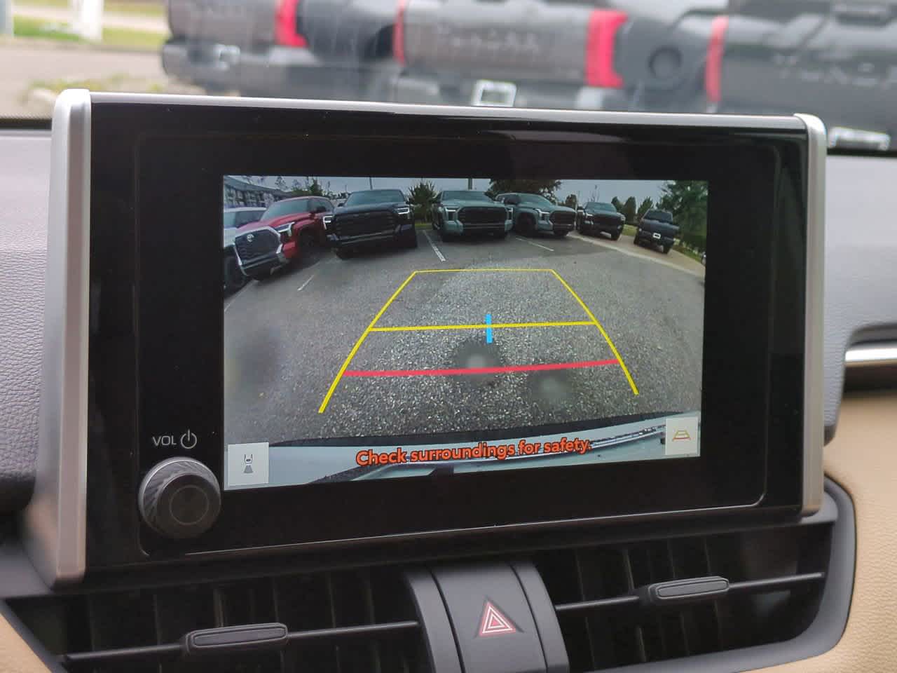 Thumbnail: 2025 Toyota RAV4 - 20