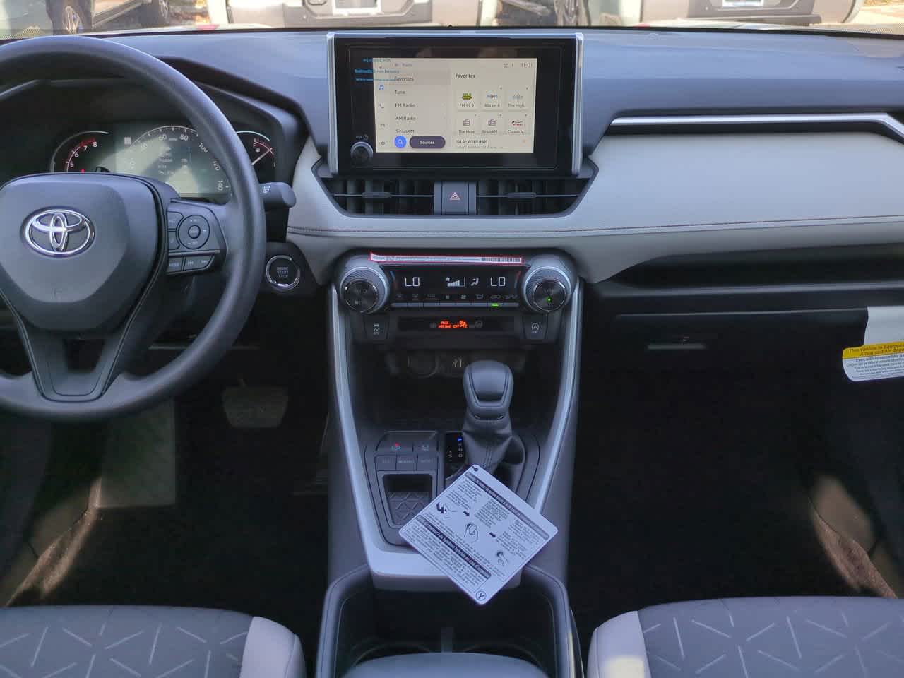 Thumbnail: 2025 Toyota RAV4 - 18