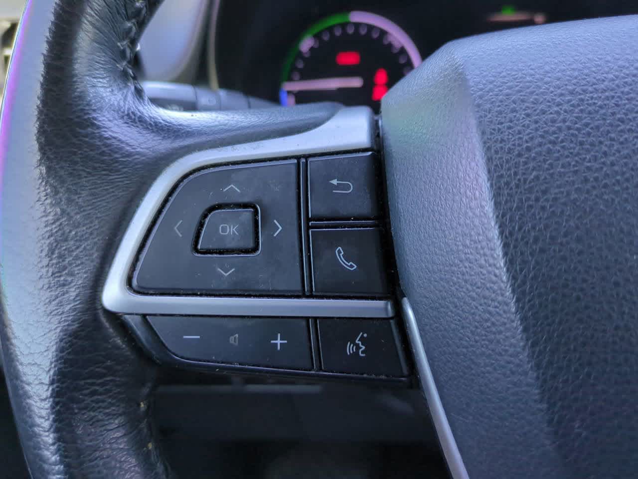 Thumbnail: 2021 Toyota Sienna - 21