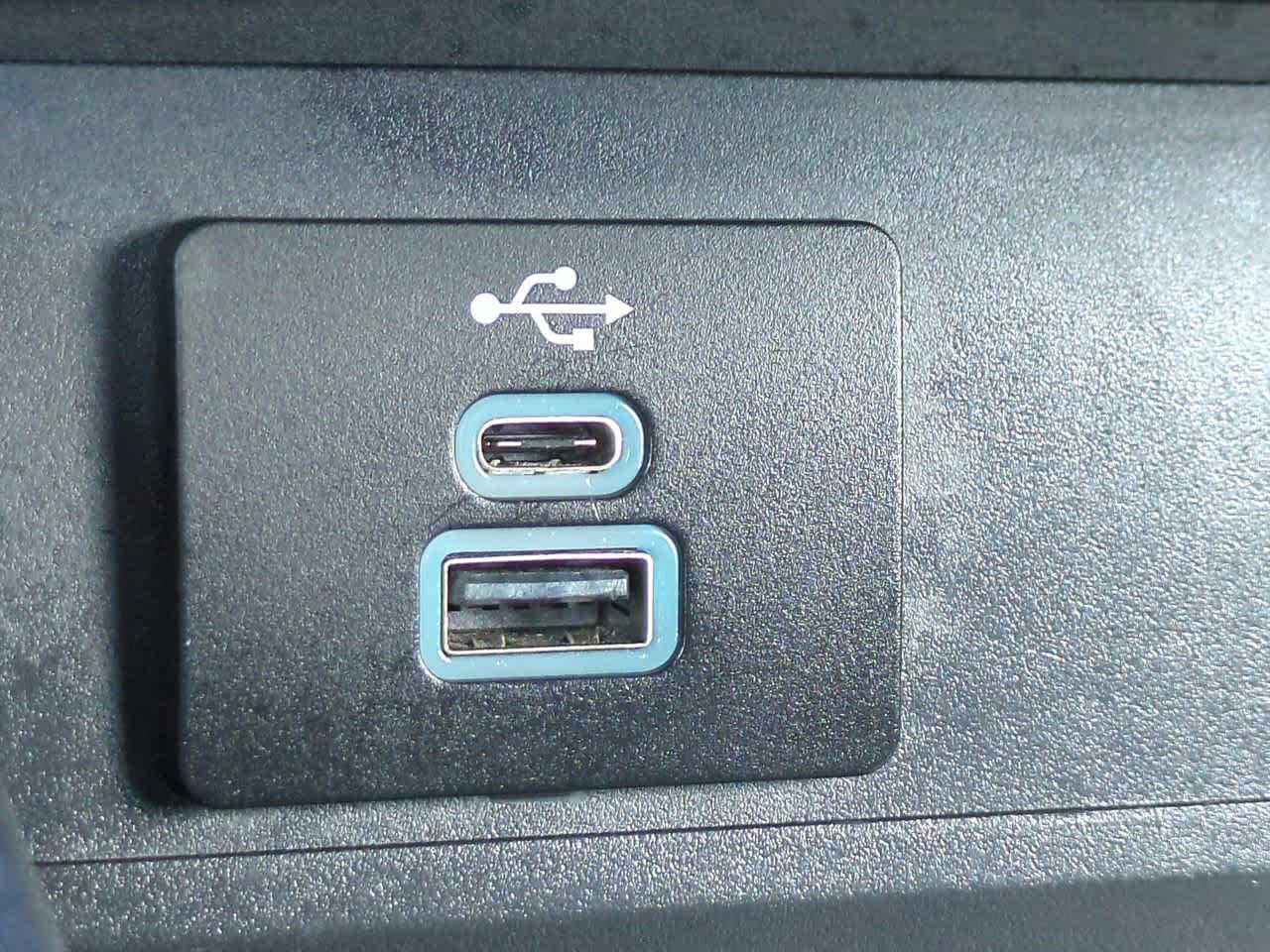 Thumbnail: 2025 Ford Mustang - 19