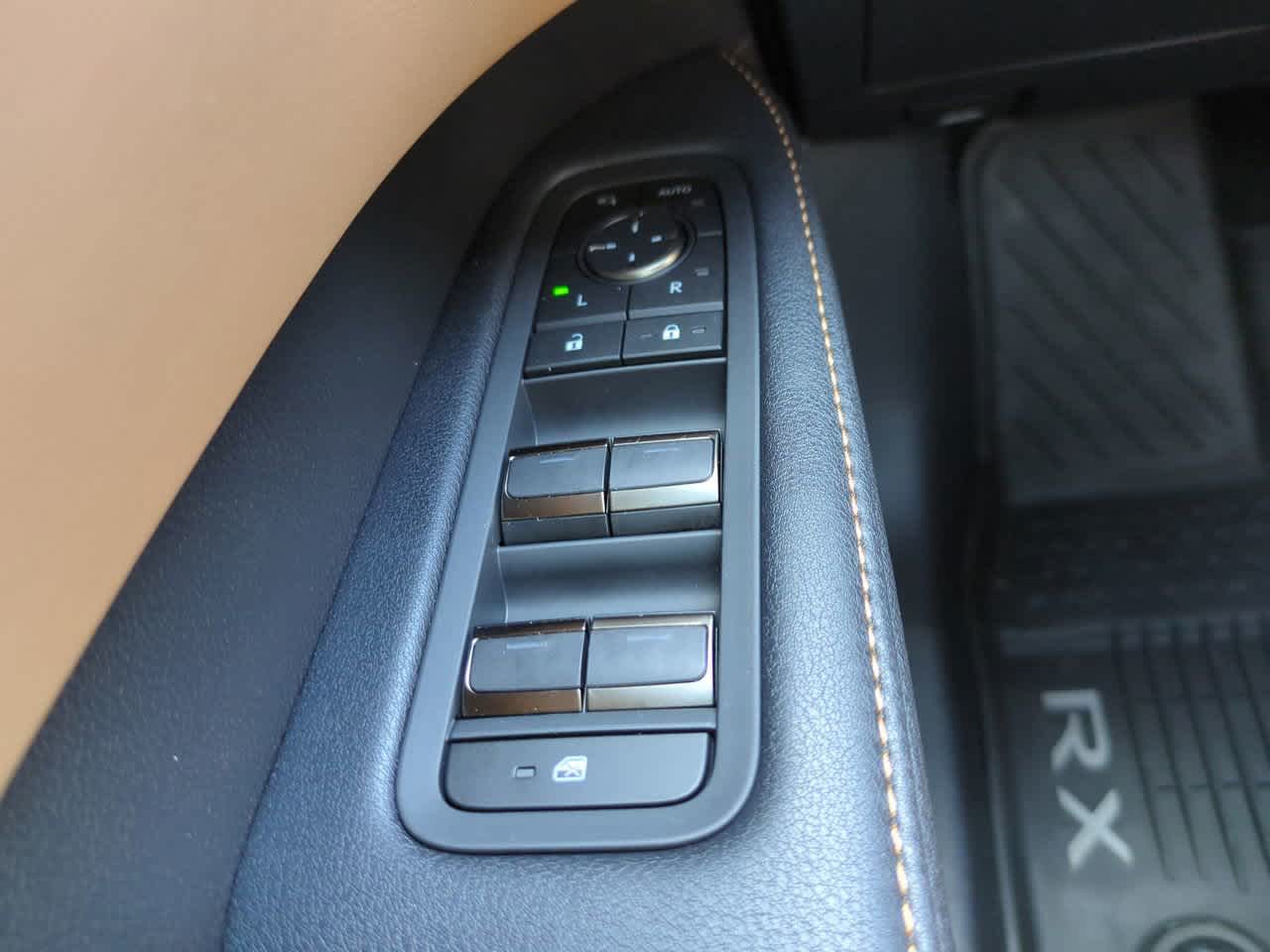 Thumbnail: 2025 Lexus RX - 23