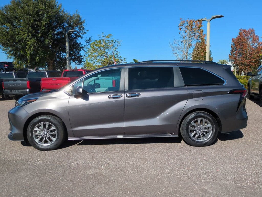 Certified 2024 Toyota Sienna XLE 8 Passenger Van Passenger Van