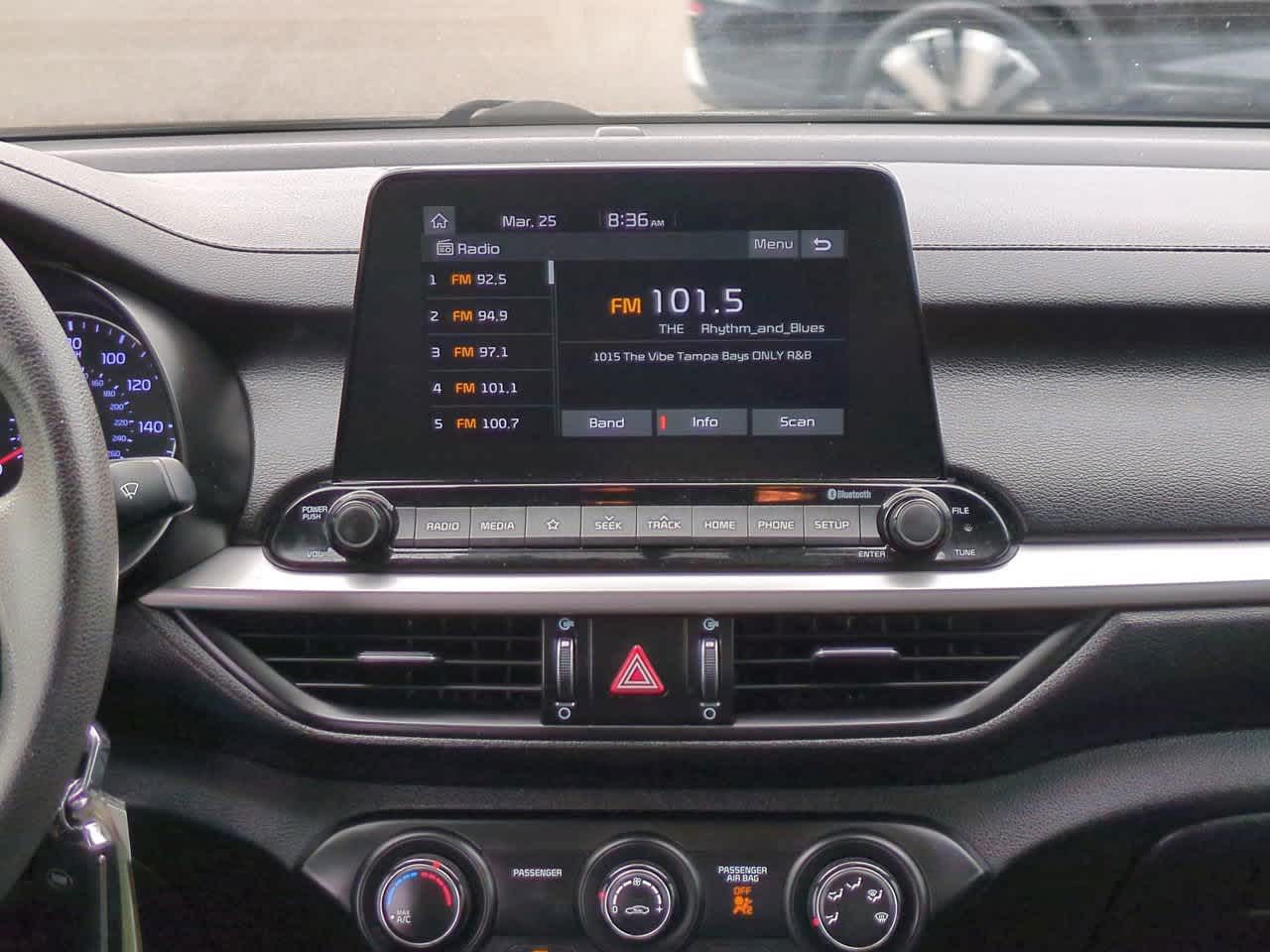 Thumbnail: 2021 Kia Forte - 17