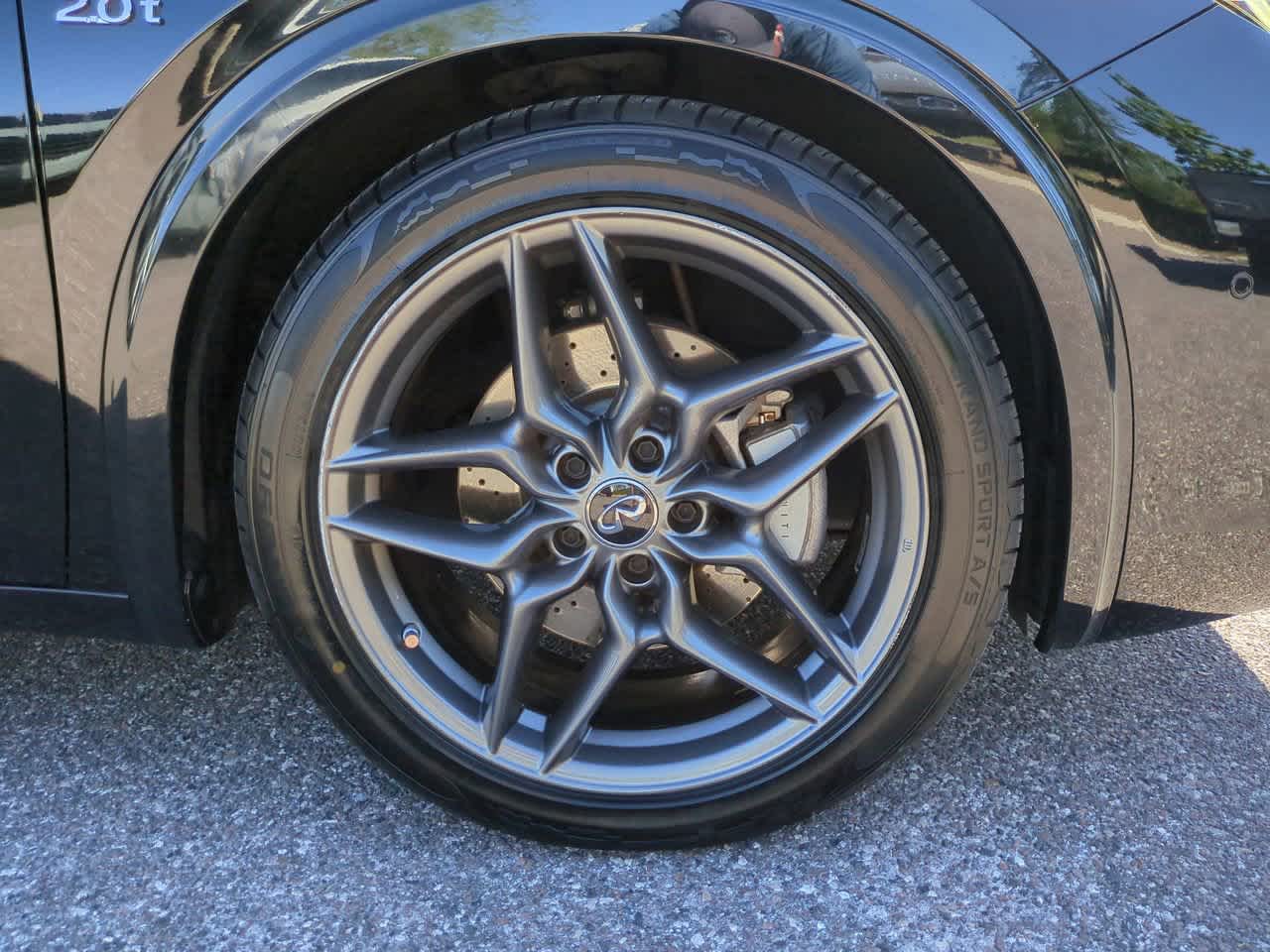 Thumbnail: 2017 INFINITI QX30 - 11