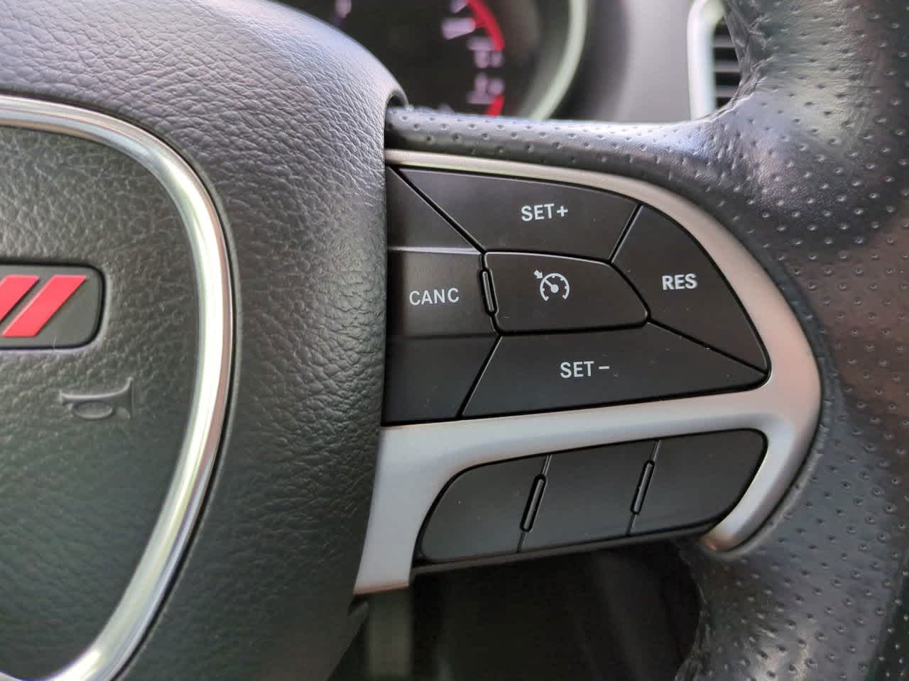 Thumbnail: 2019 Dodge Durango - 24
