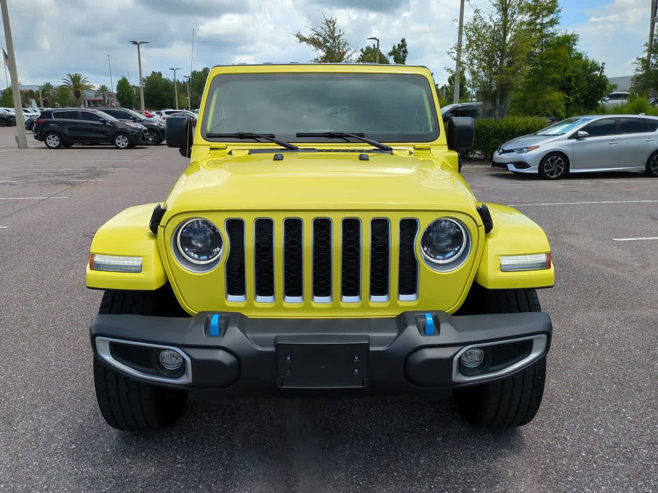 Thumbnail: 2023 Jeep Wrangler - 9