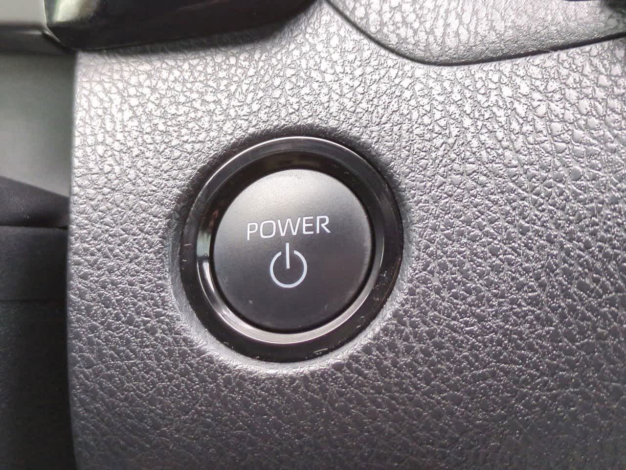 Thumbnail: 2025 Toyota Camry - 25