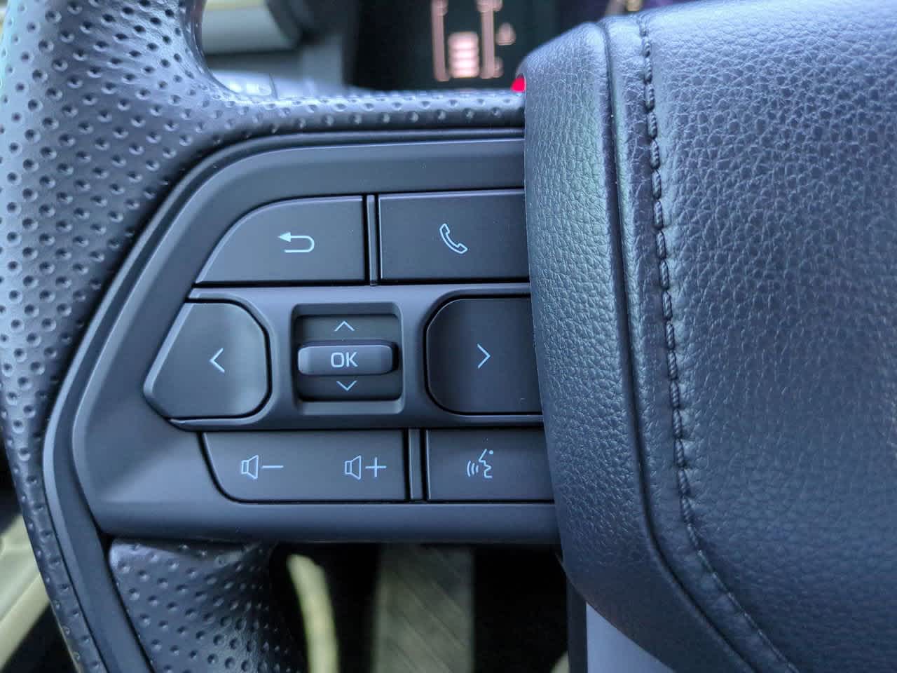 Thumbnail: 2025 Toyota Tacoma - 22