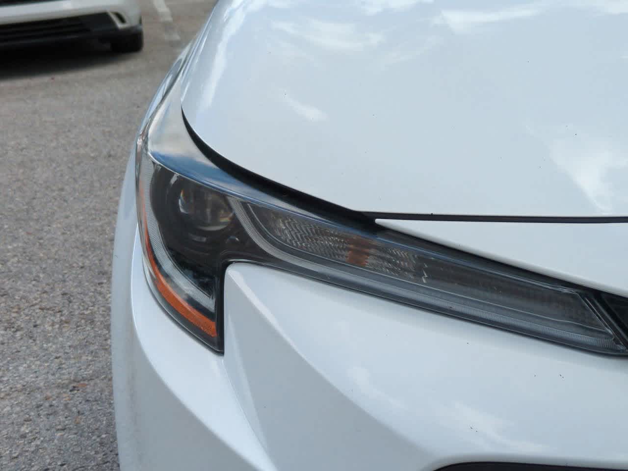 Thumbnail: 2021 Toyota Corolla - 10
