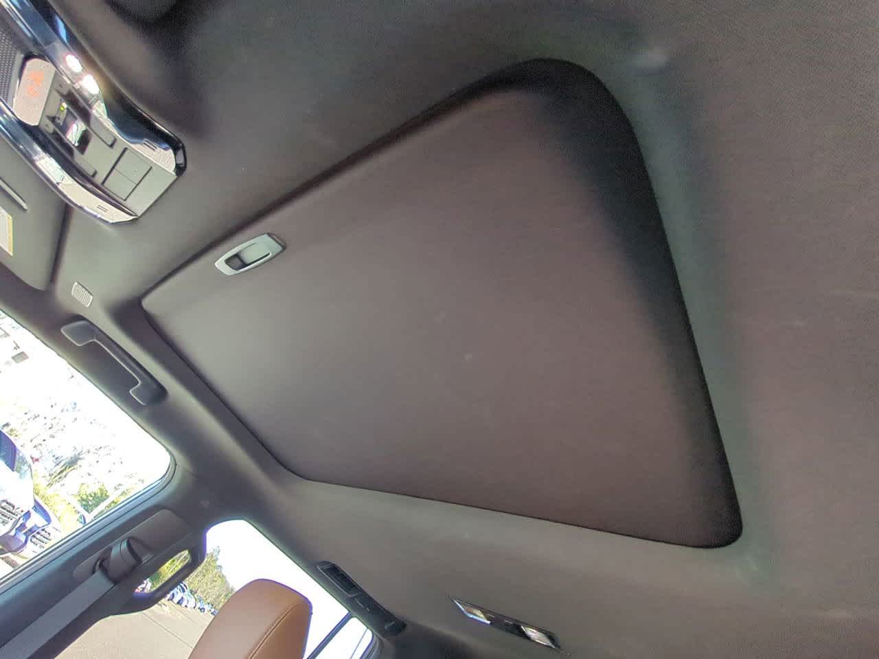 Thumbnail: 2024 Lexus GX - 19