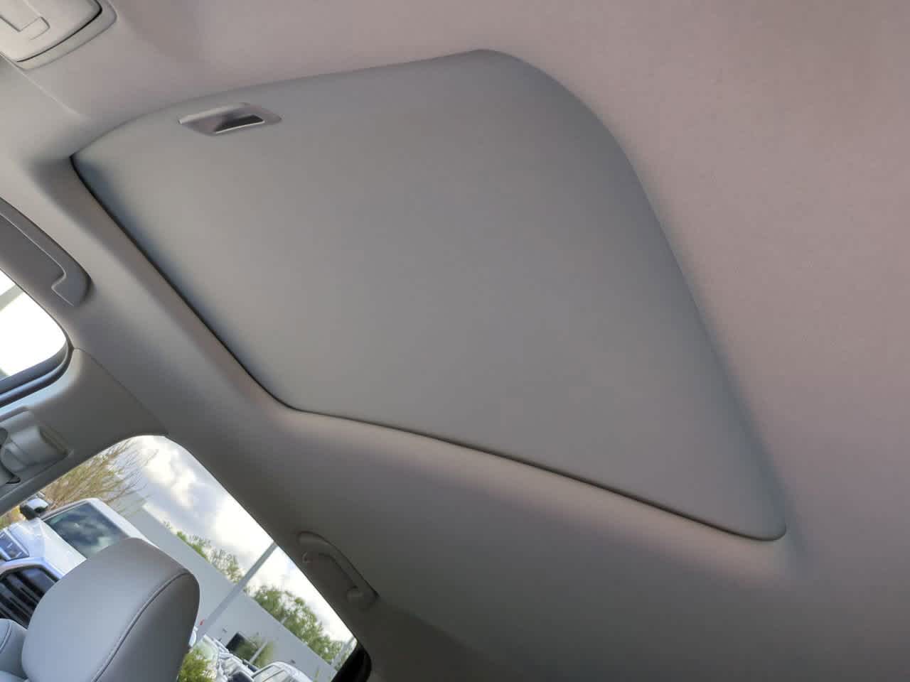 Thumbnail: 2017 Acura MDX - 20