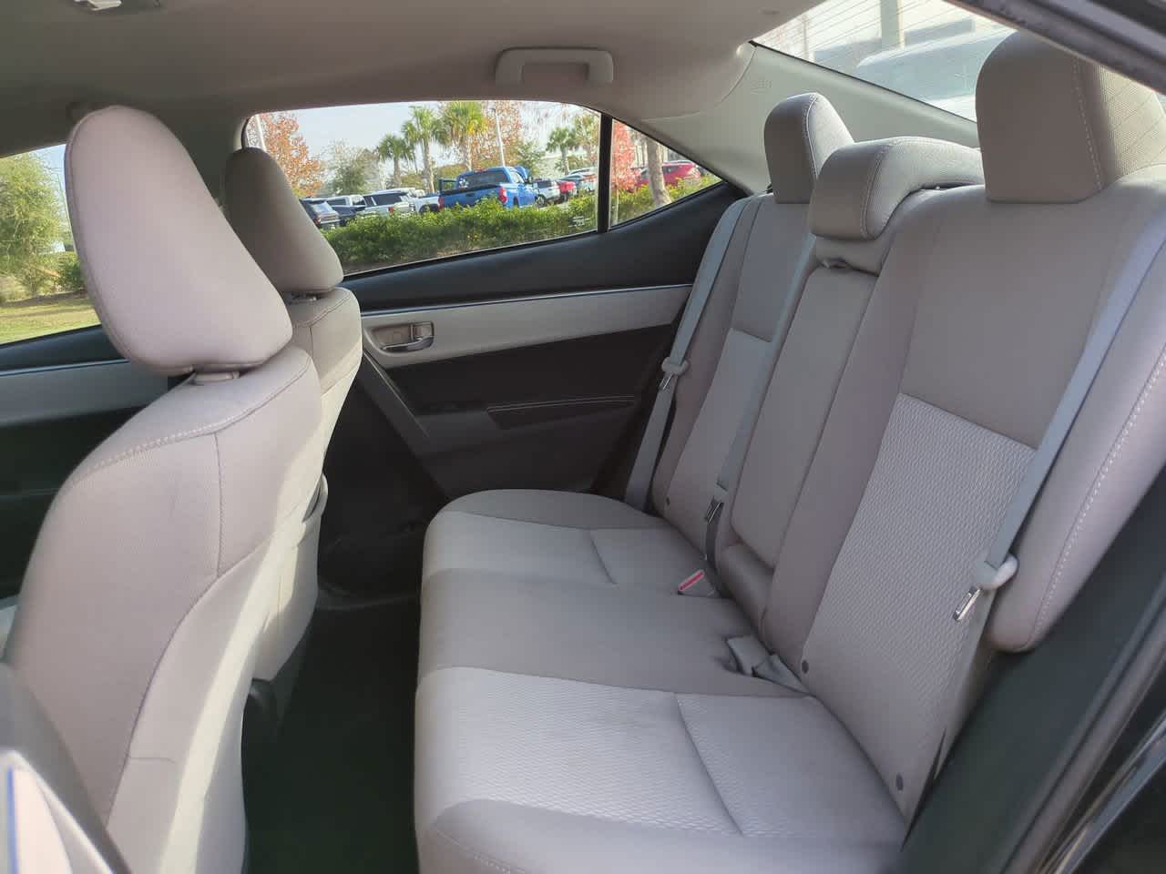 Thumbnail: 2015 Toyota Corolla - 13