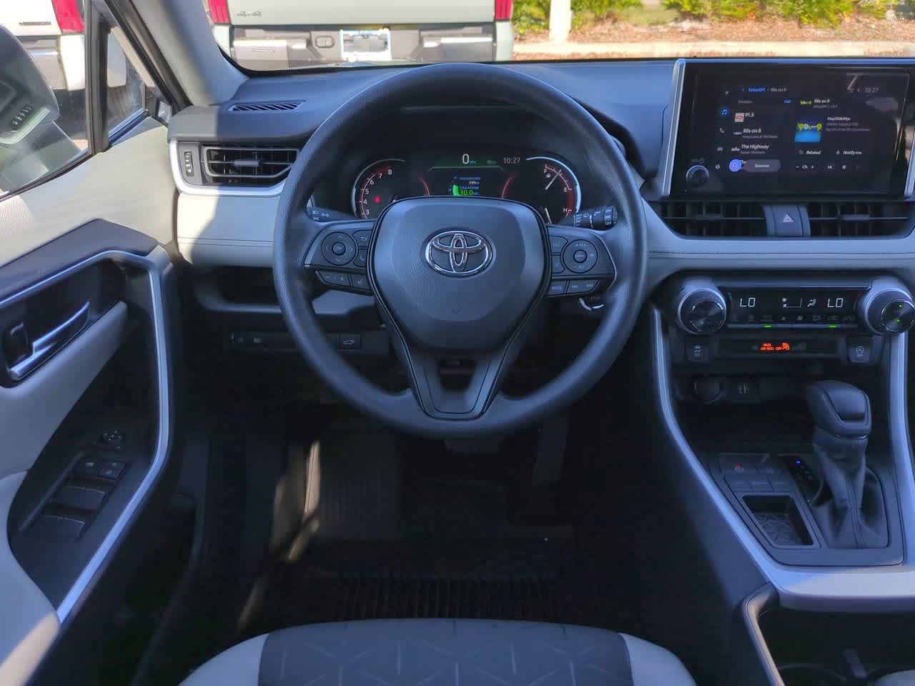 Thumbnail: 2025 Toyota RAV4 - 15