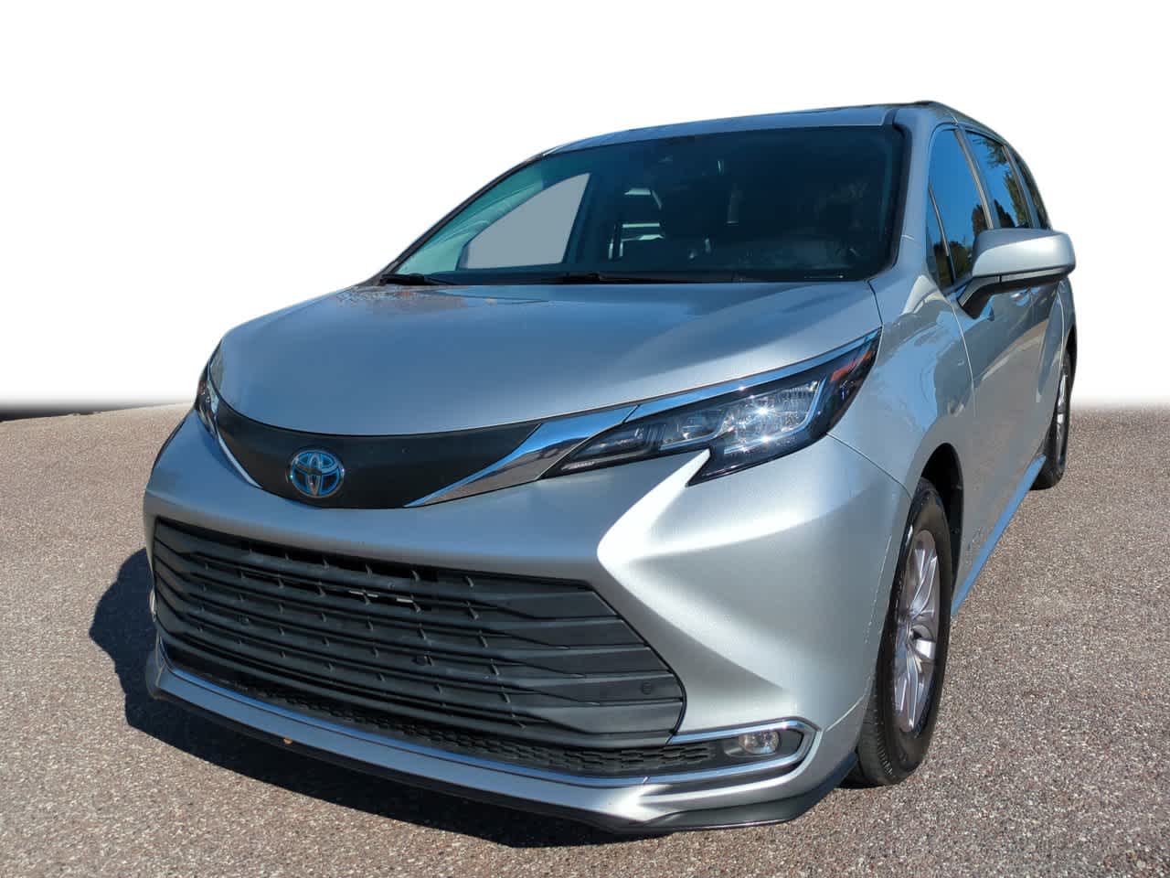 Thumbnail: 2021 Toyota Sienna - 1