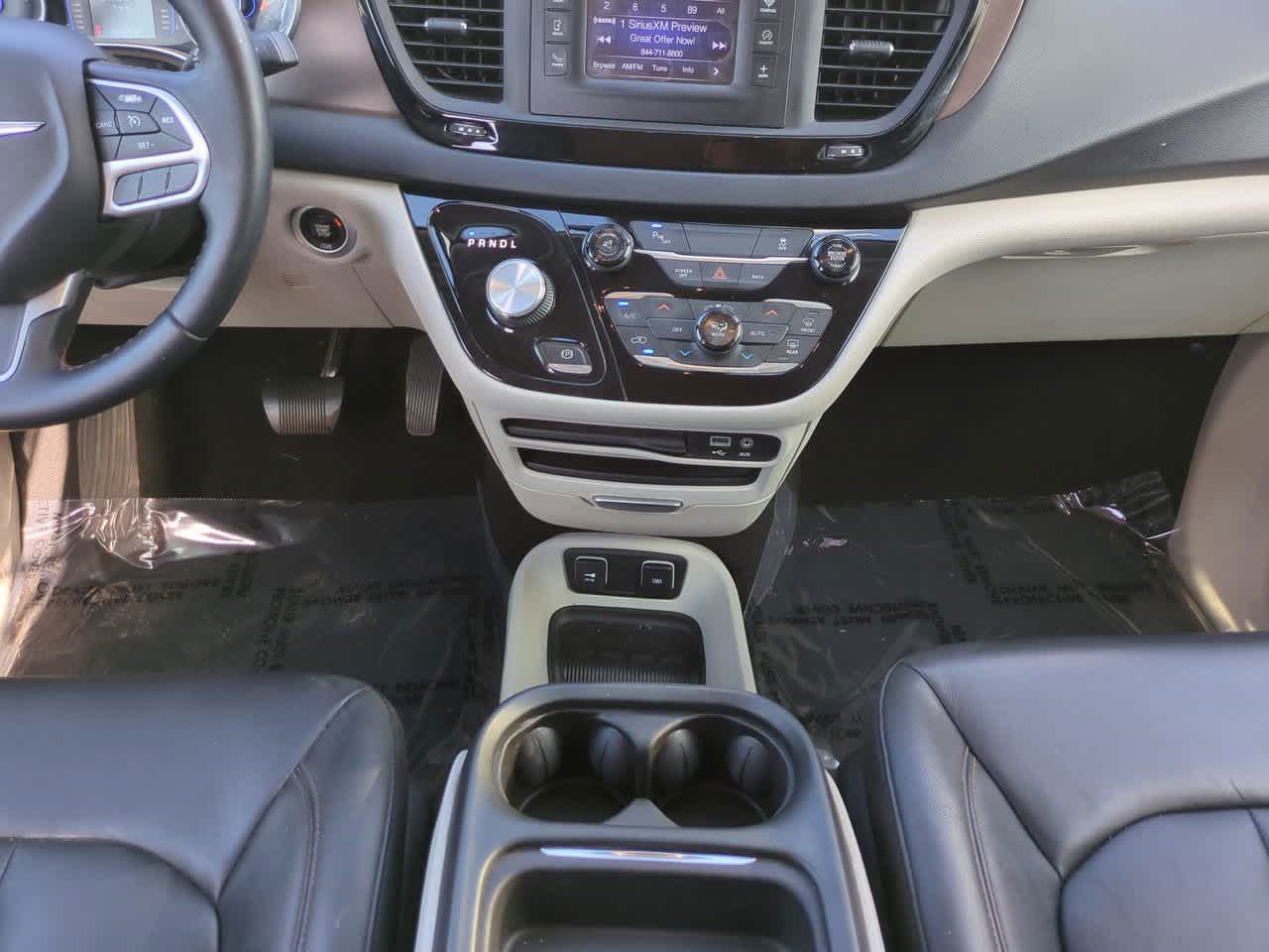 Thumbnail: 2017 Chrysler Pacifica - 19