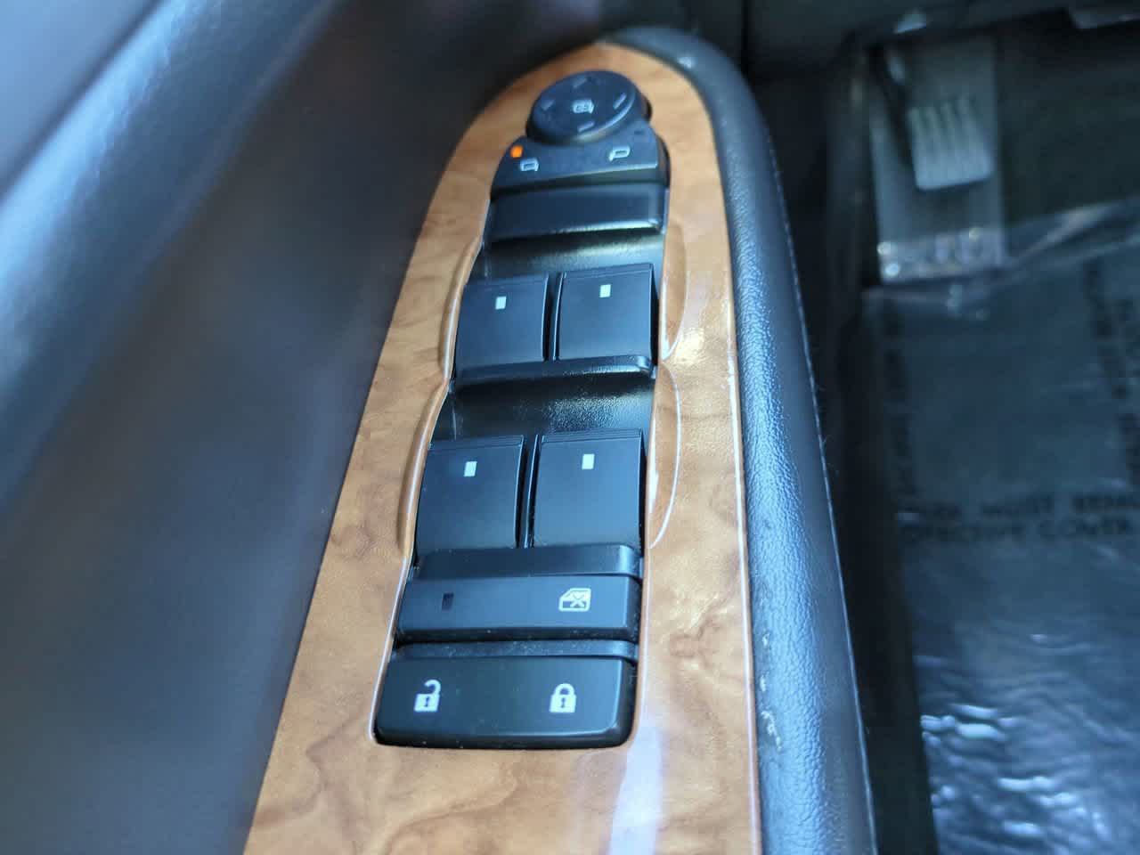 Thumbnail: 2012 Buick Enclave - 23