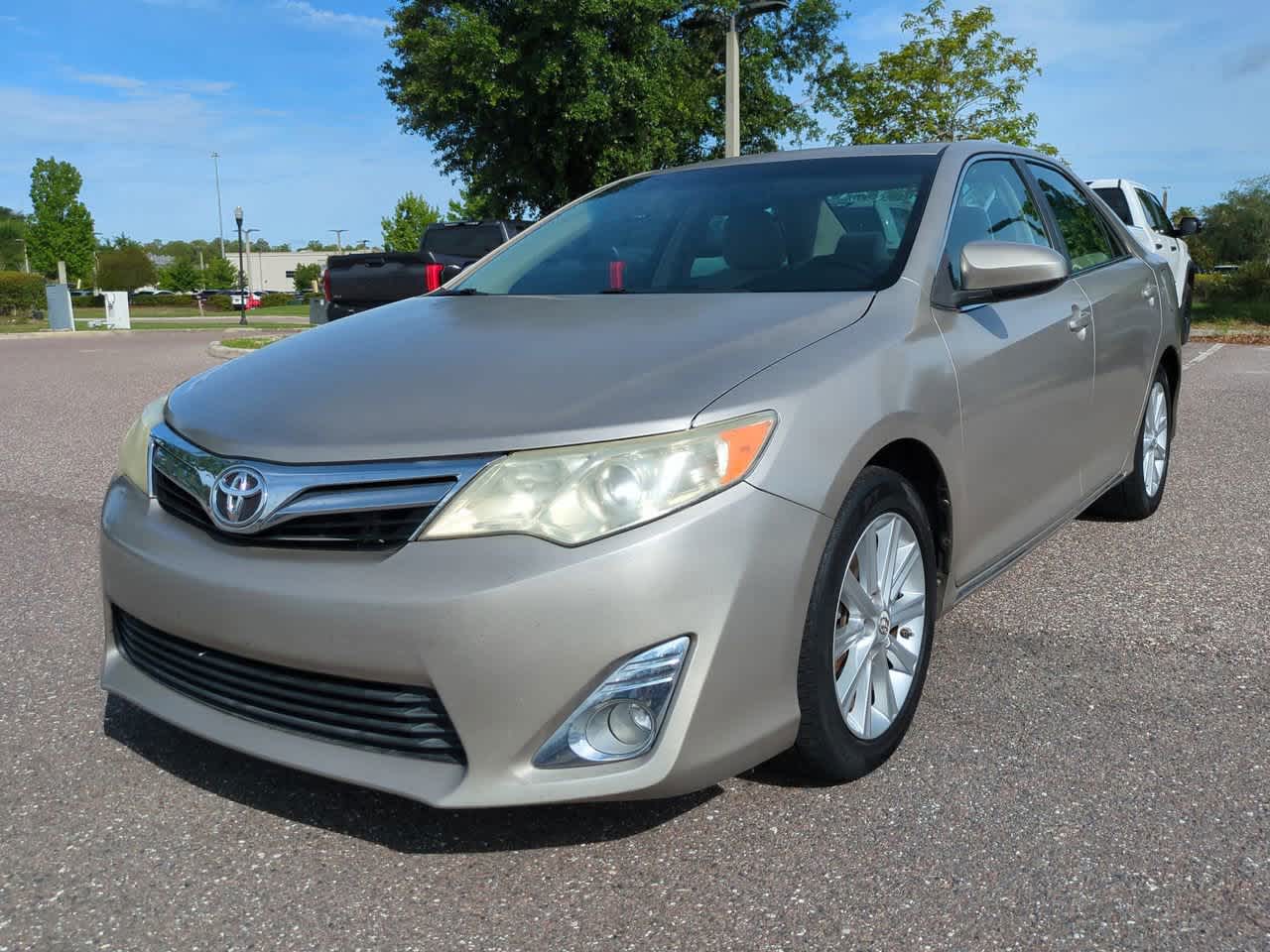 Thumbnail: 2014 Toyota Camry - 2