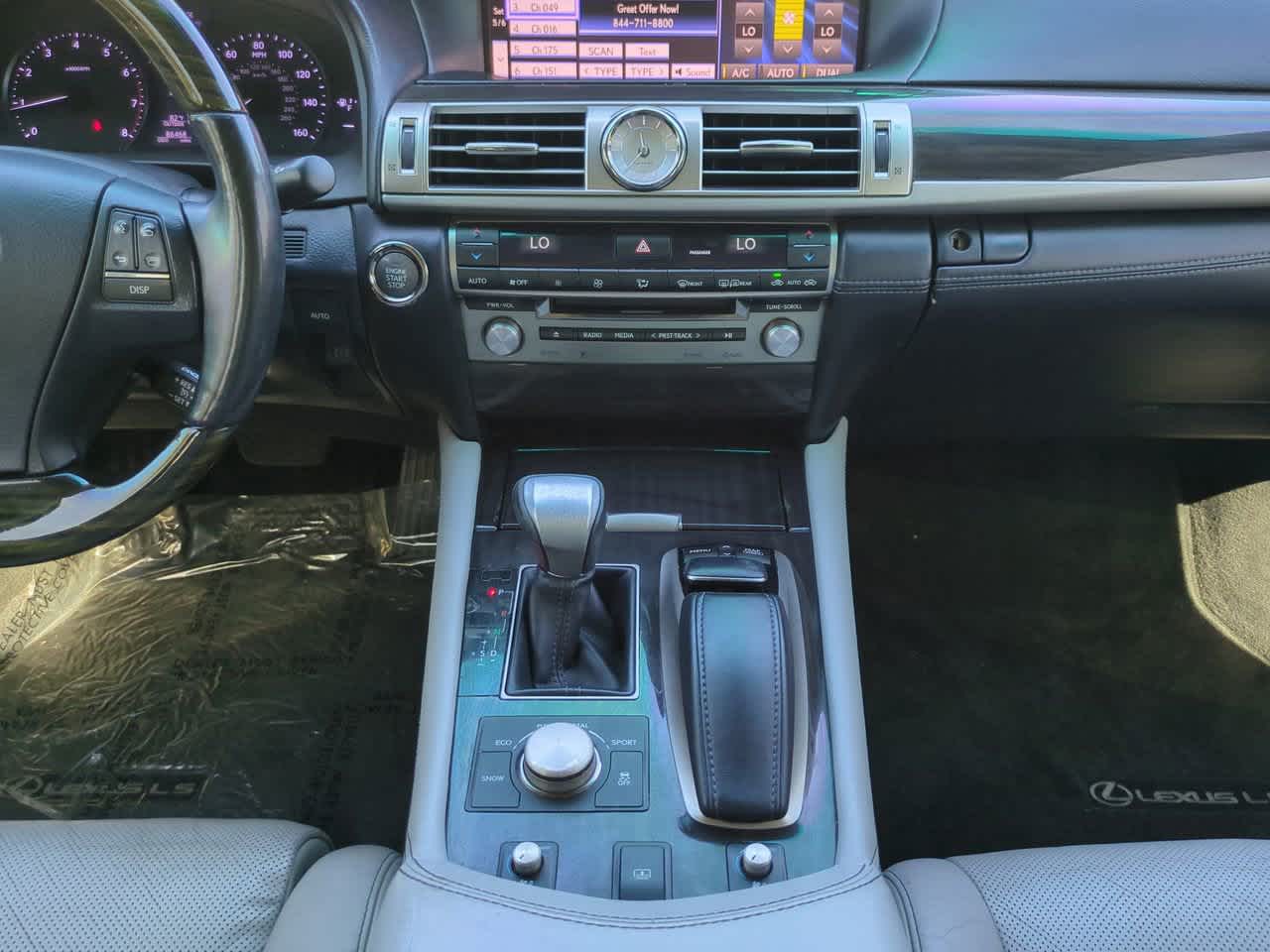 Thumbnail: 2014 Lexus LS - 18