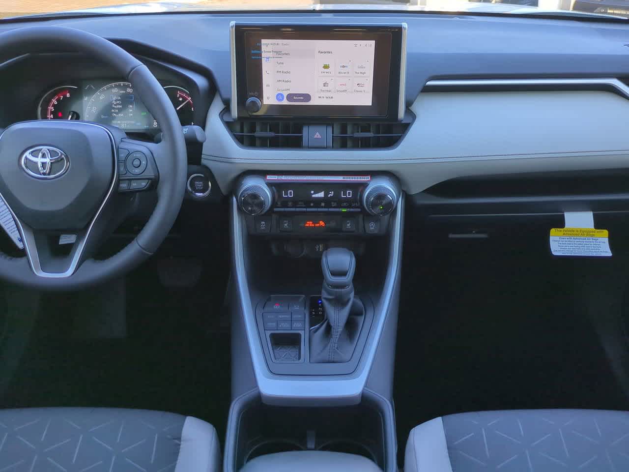 Thumbnail: 2025 Toyota RAV4 - 18