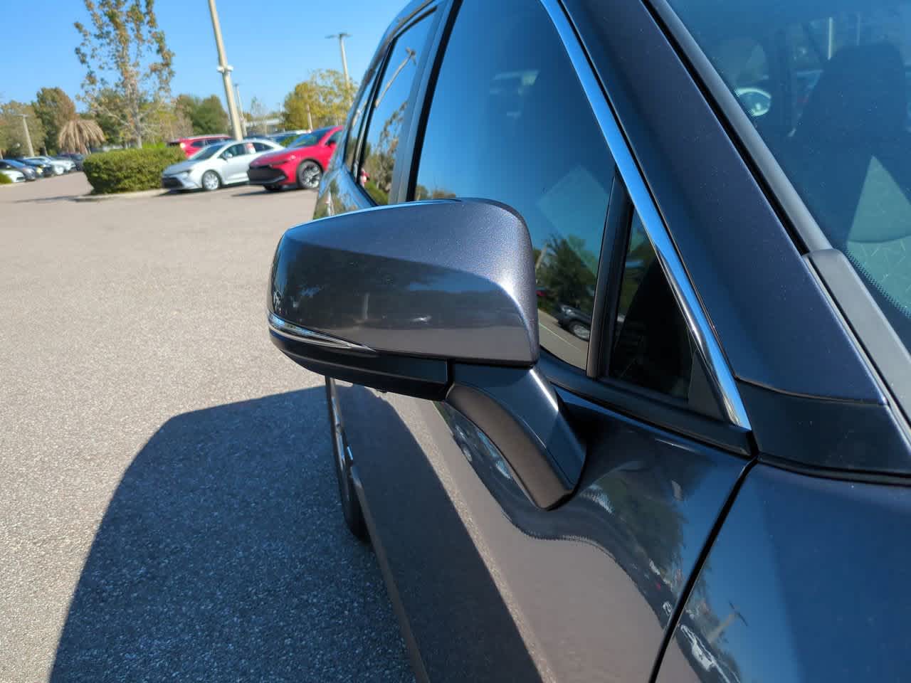 Thumbnail: 2025 Toyota RAV4 - 12