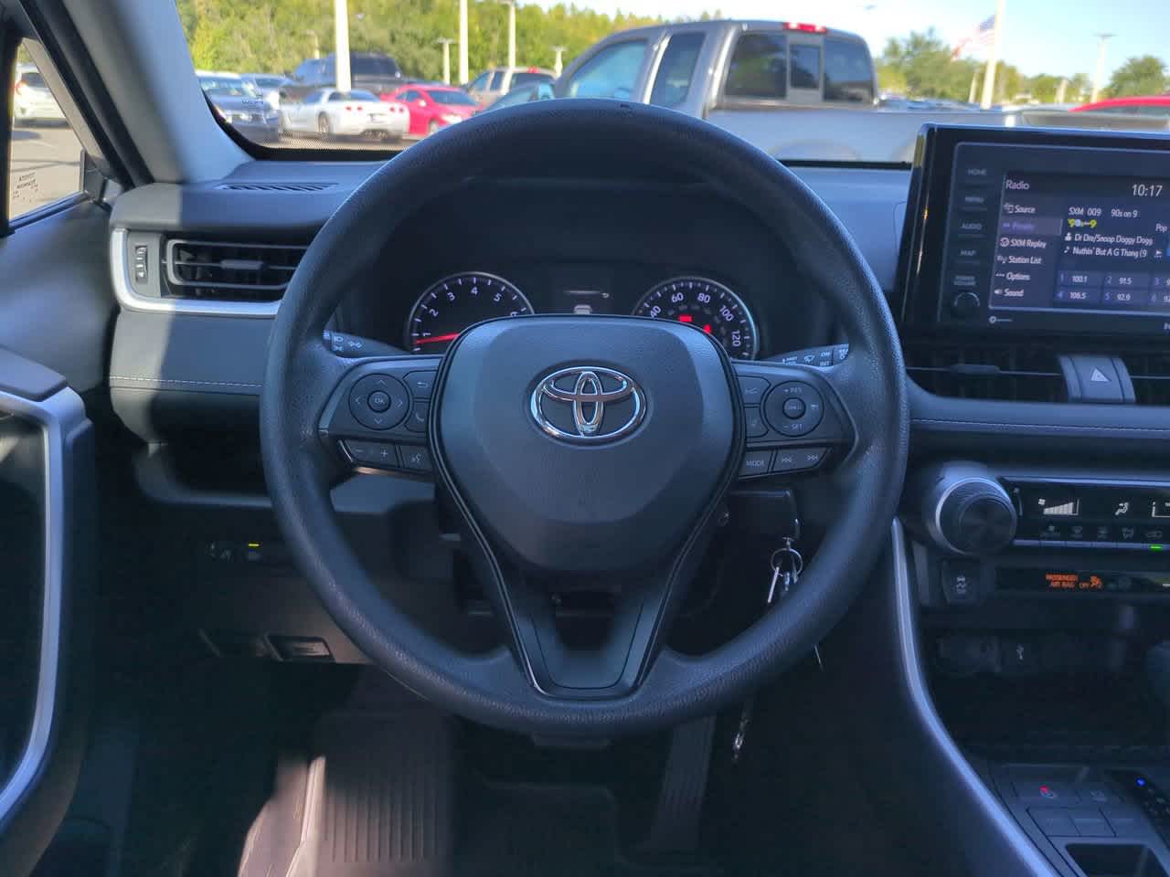 Thumbnail: 2022 Toyota RAV4 - 15