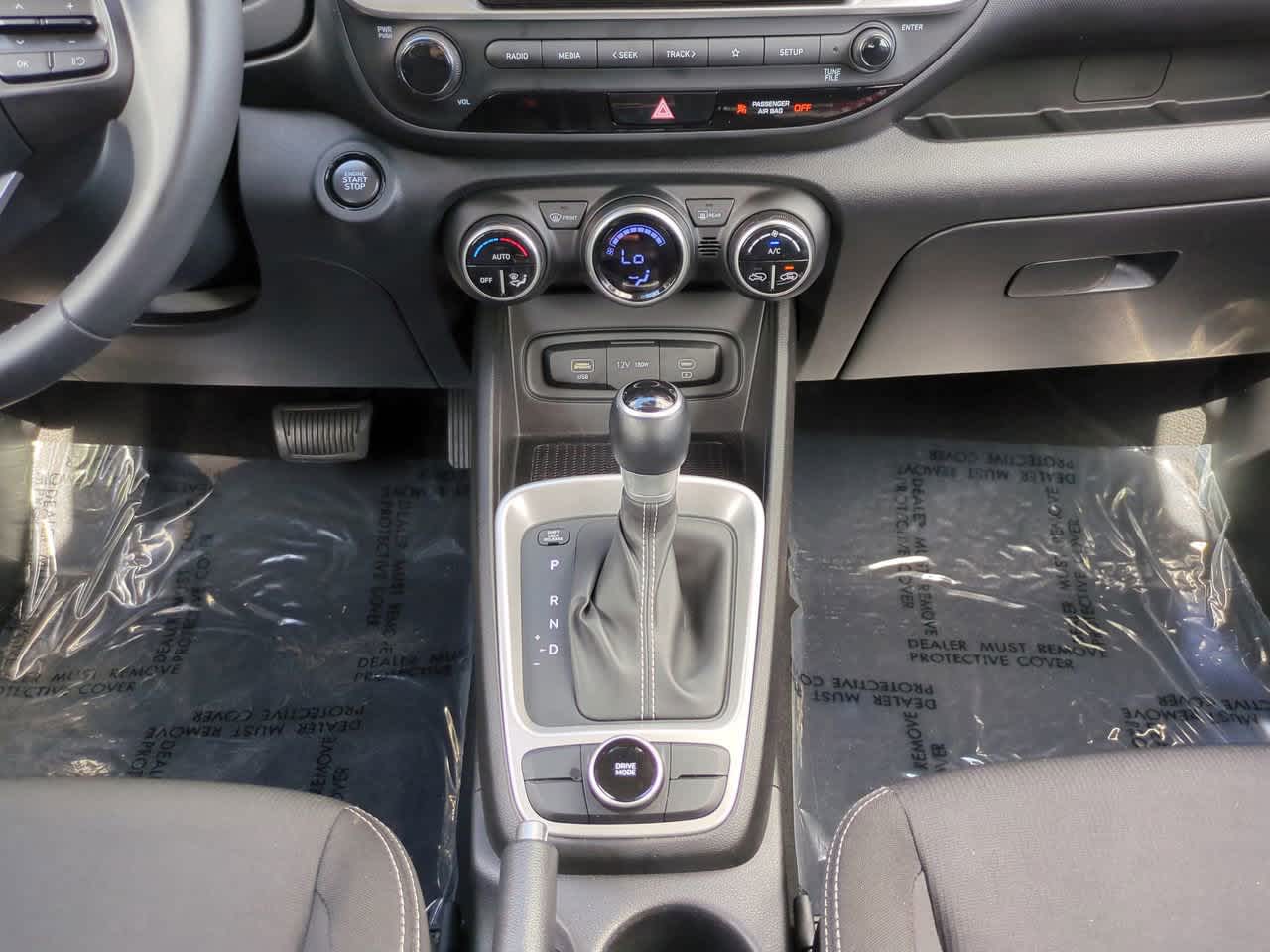 Thumbnail: 2025 Hyundai Venue - 18