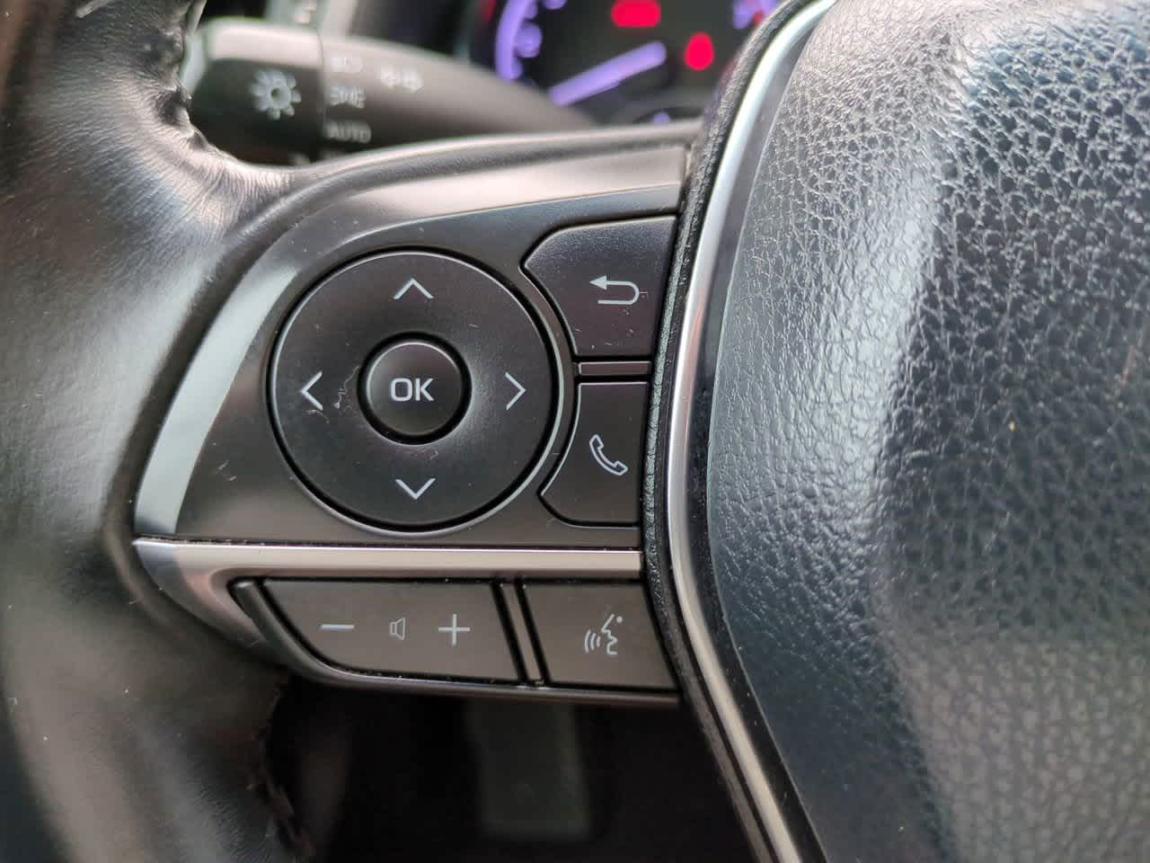 Thumbnail: 2018 Toyota Camry - 24