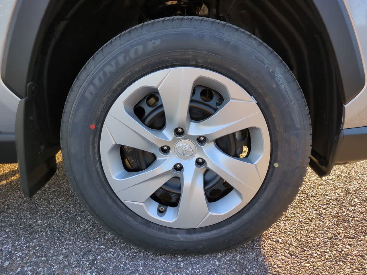 Thumbnail: 2025 Toyota RAV4 - 10