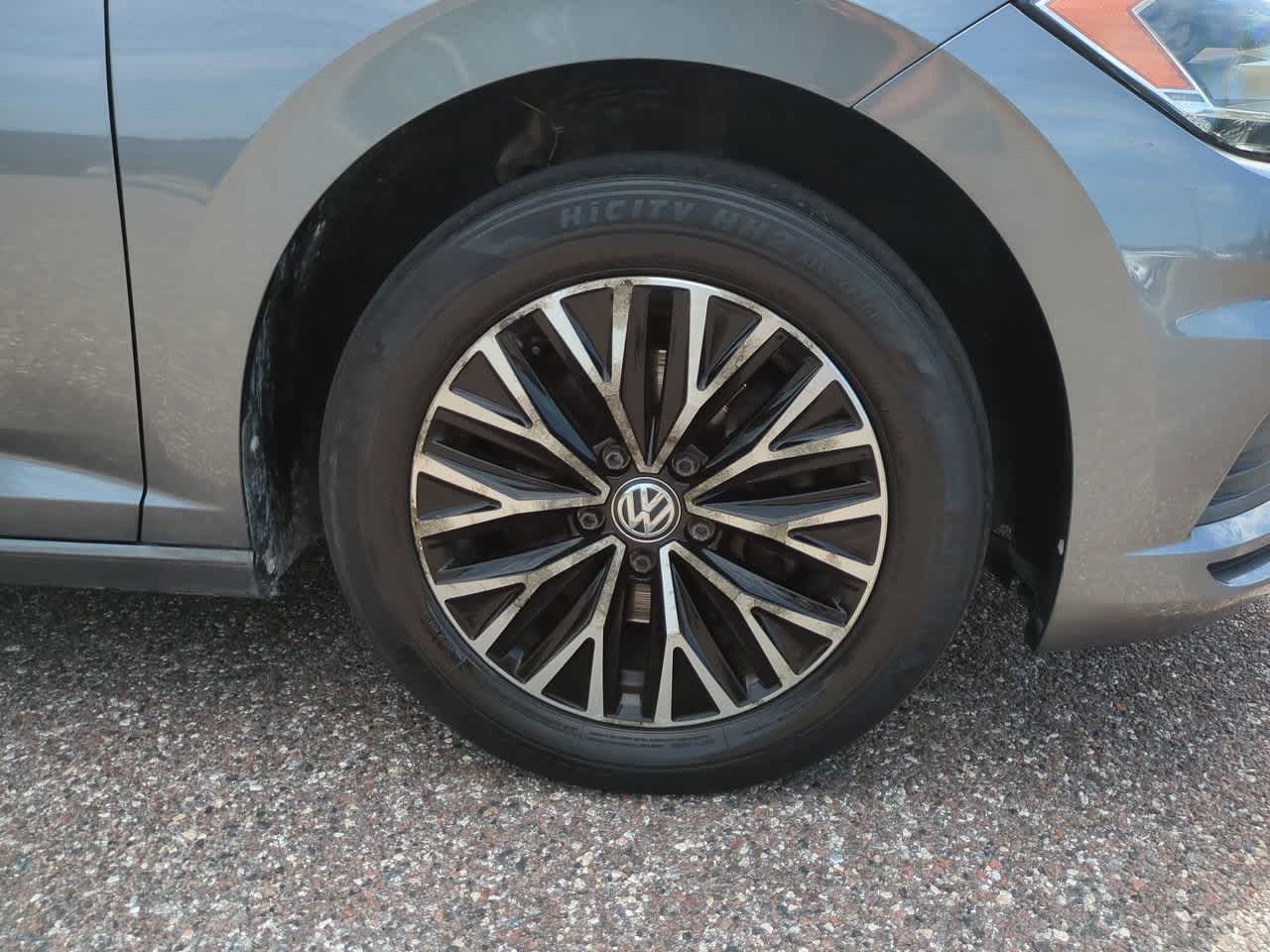 Thumbnail: 2019 Volkswagen Jetta - 11