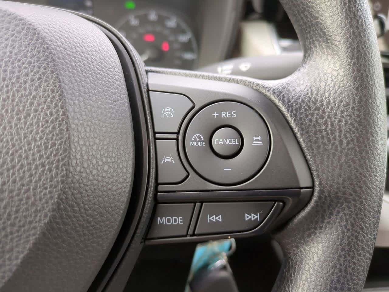 Thumbnail: 2025 Toyota Corolla - 23