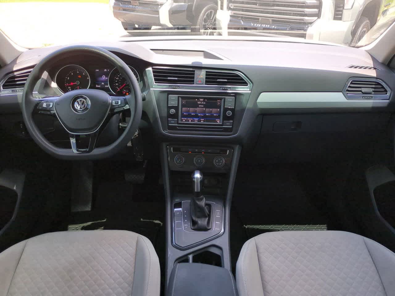 Thumbnail: 2021 Volkswagen Tiguan - 14