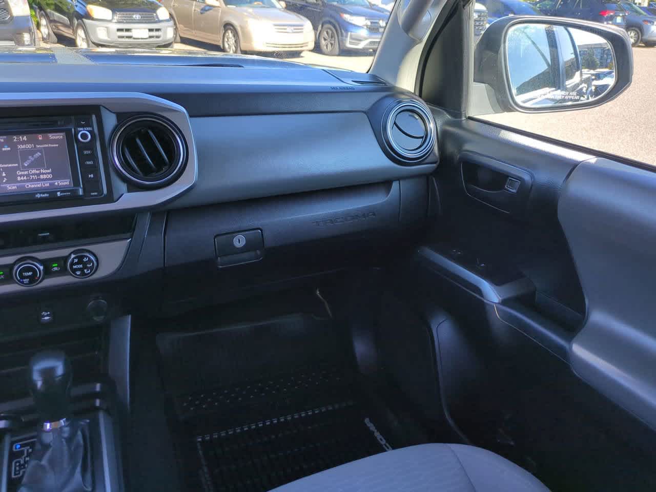 Thumbnail: 2017 Toyota Tacoma - 16